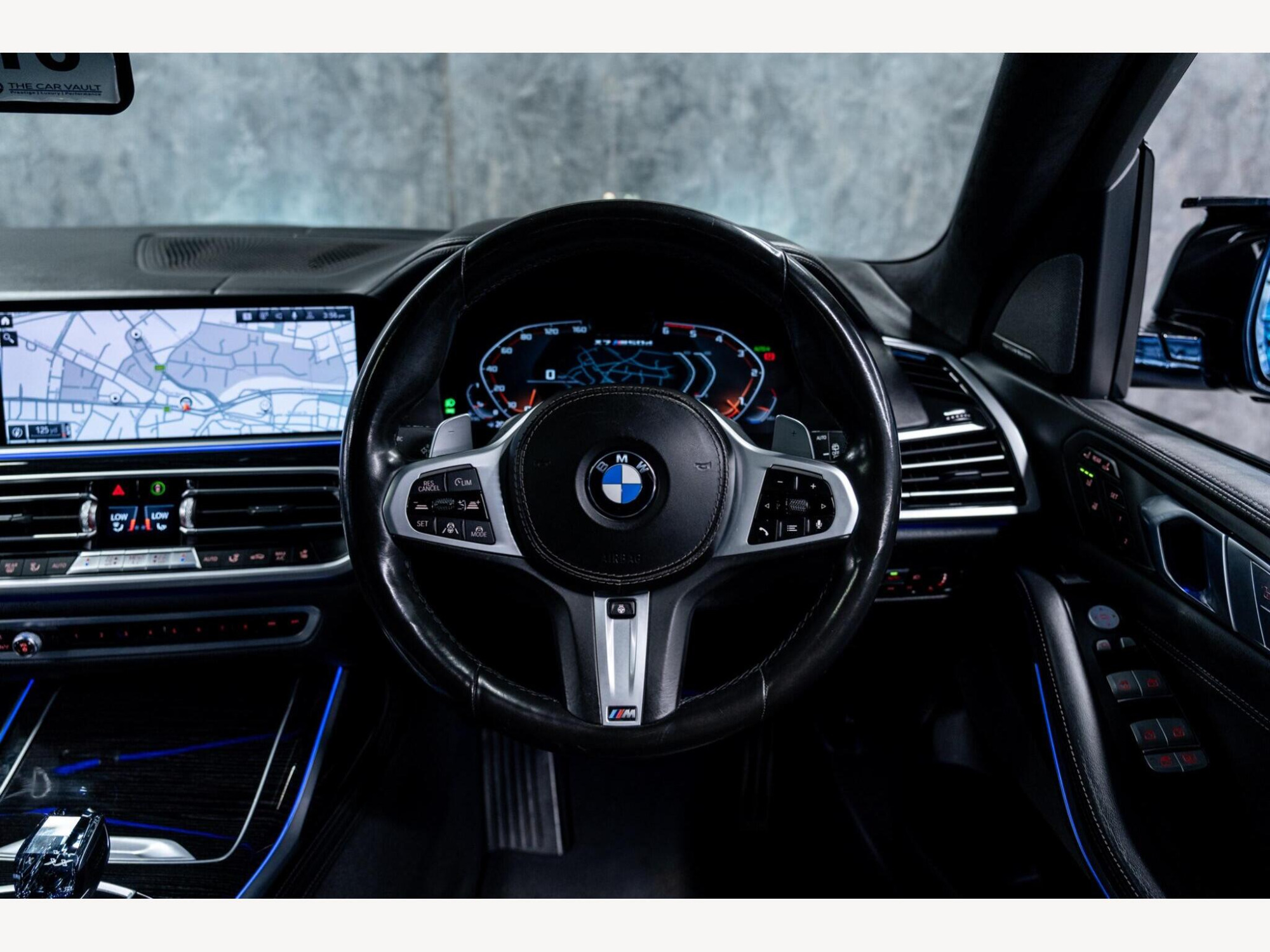 2019 BMW X7 image 16