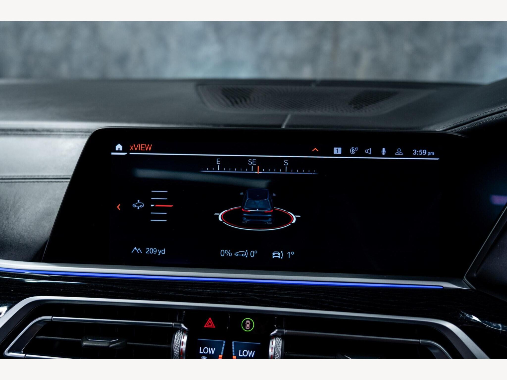 2019 BMW X7 image 27