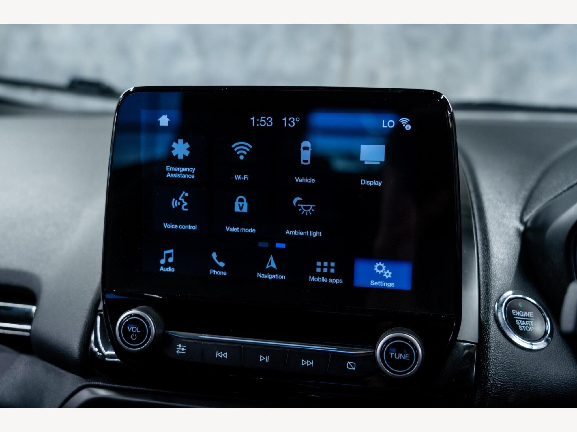 2018 Ford EcoSport image 24