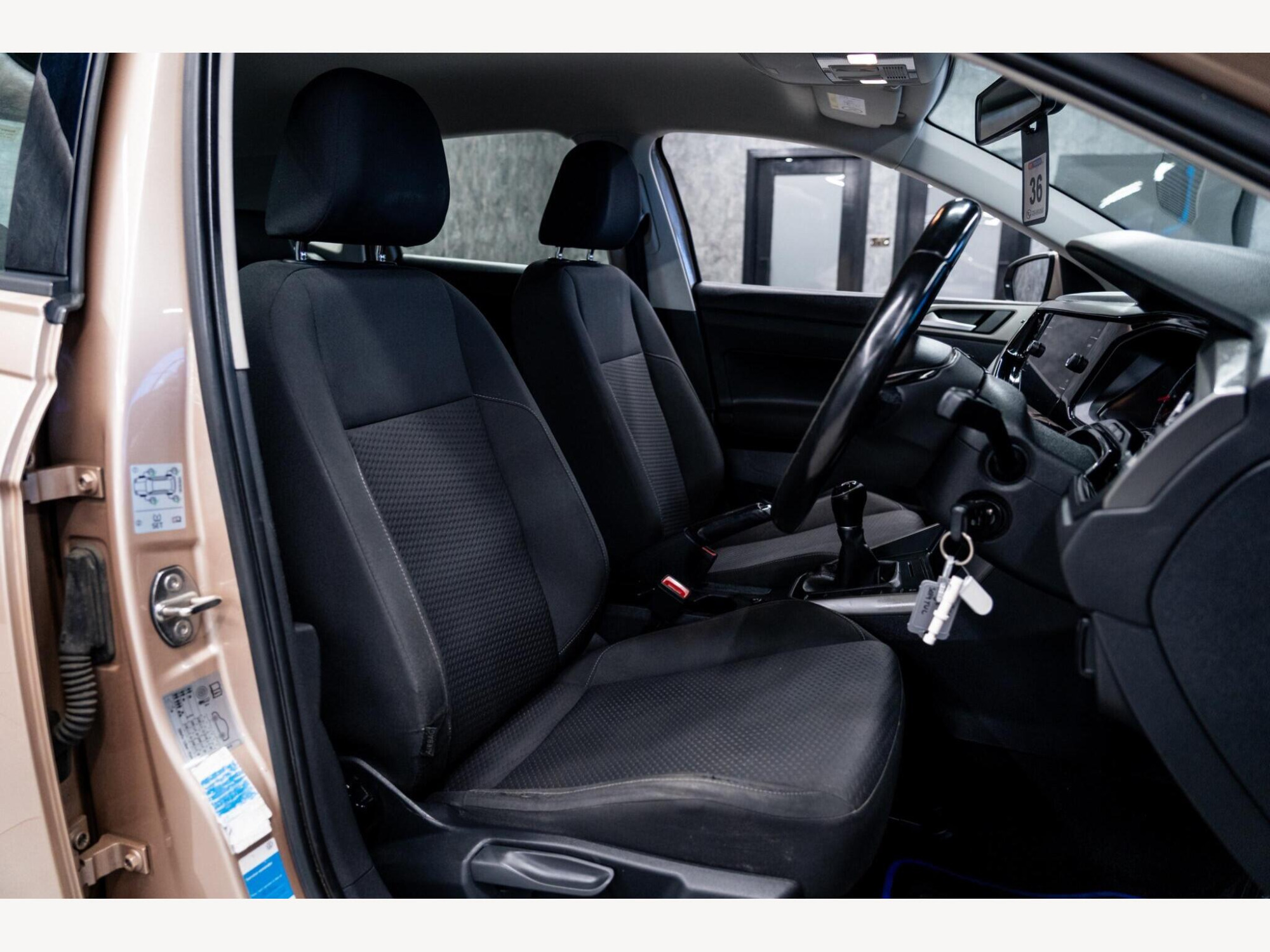 2019 Volkswagen Polo image 31