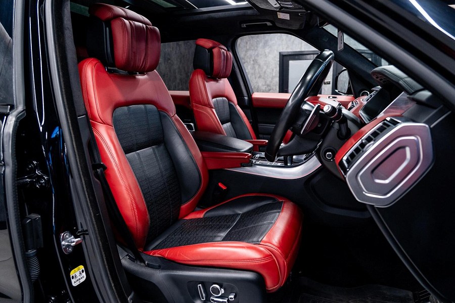 Land Rover Range Rover Sport photo 2