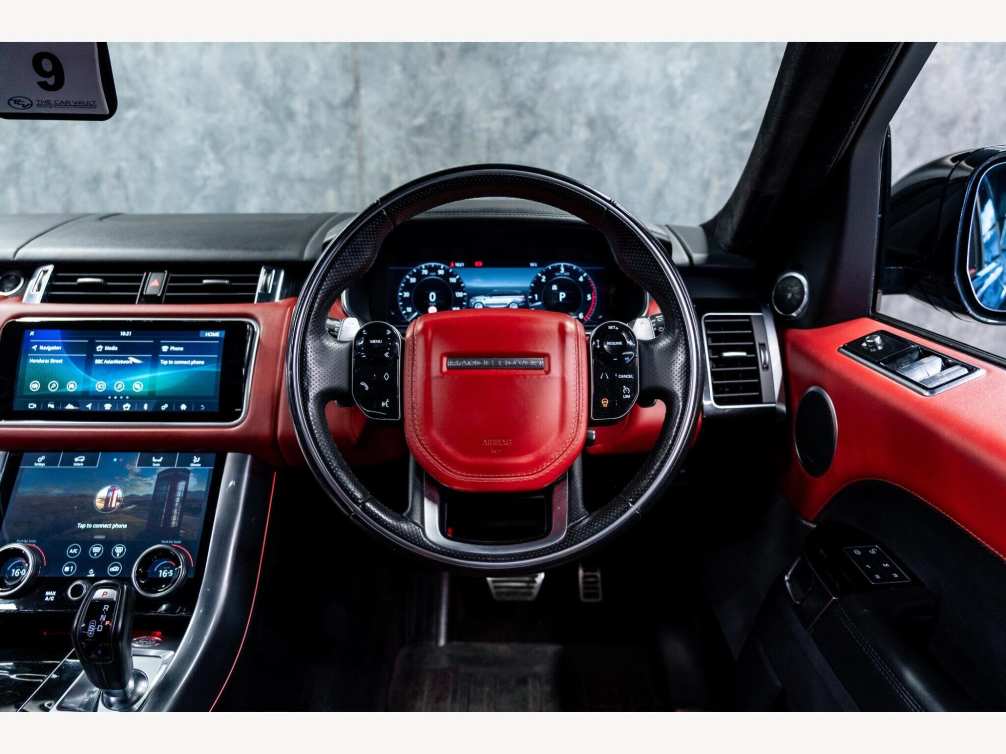 2018 Land Rover Range Rover Sport image 17