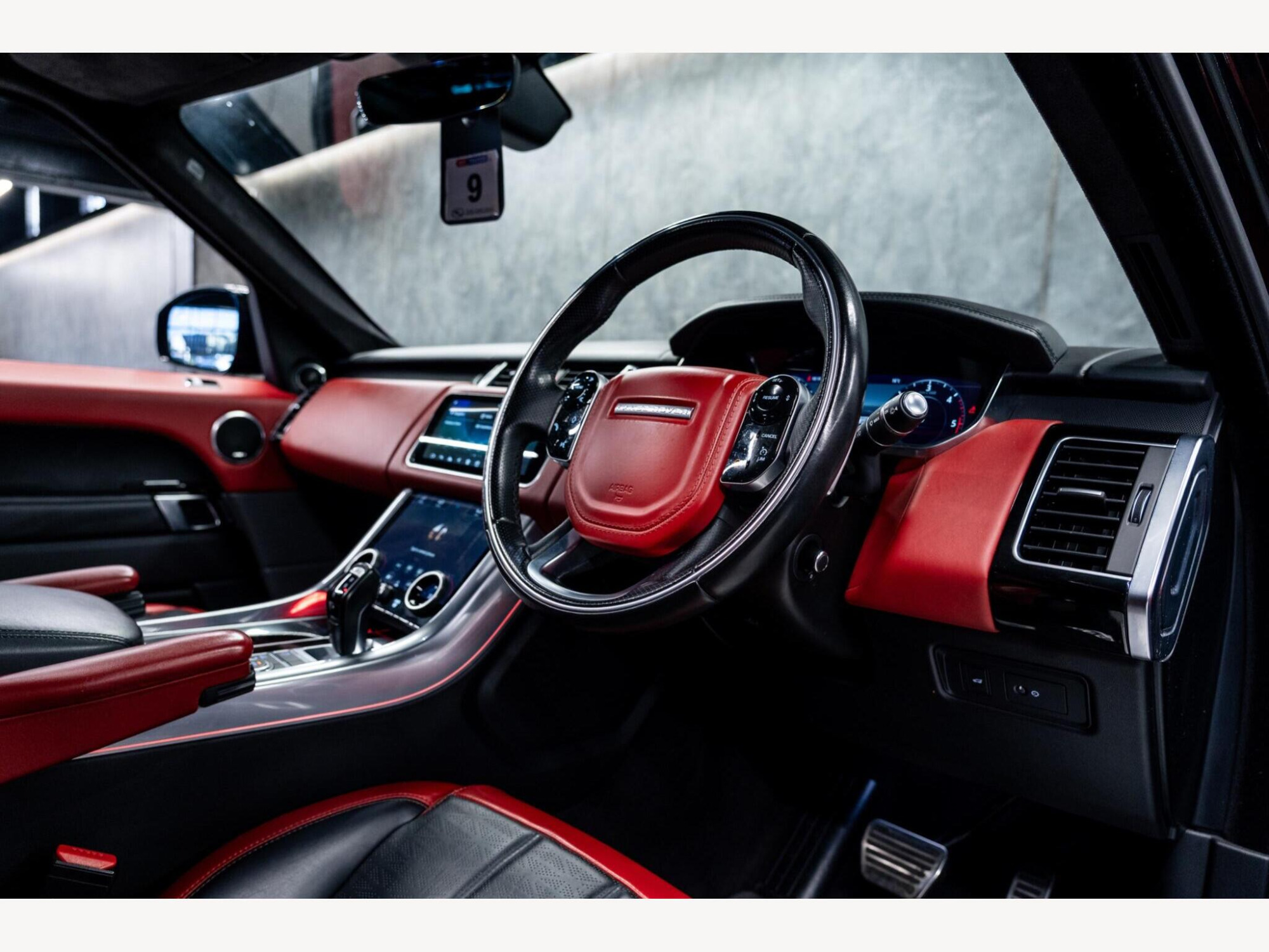 2018 Land Rover Range Rover Sport image 16