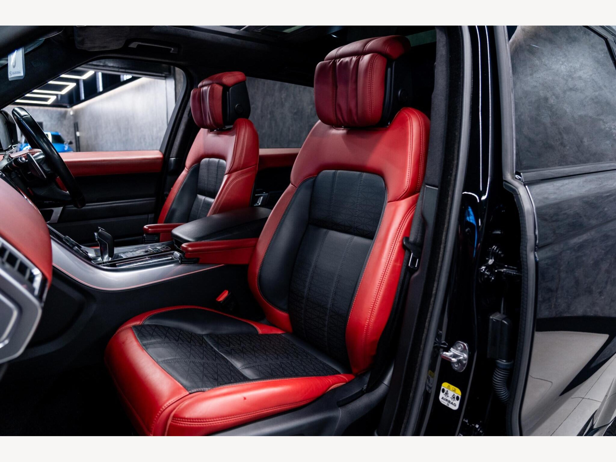 2018 Land Rover Range Rover Sport image 45