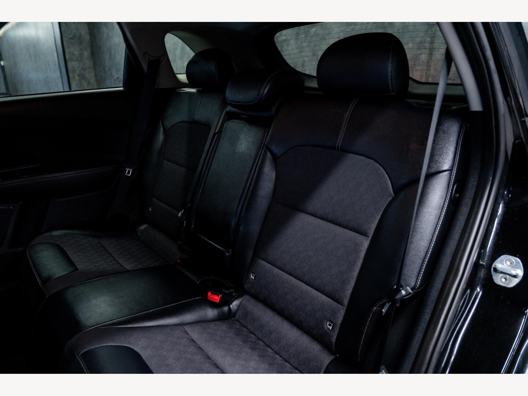 2021 Kia Niro image 33