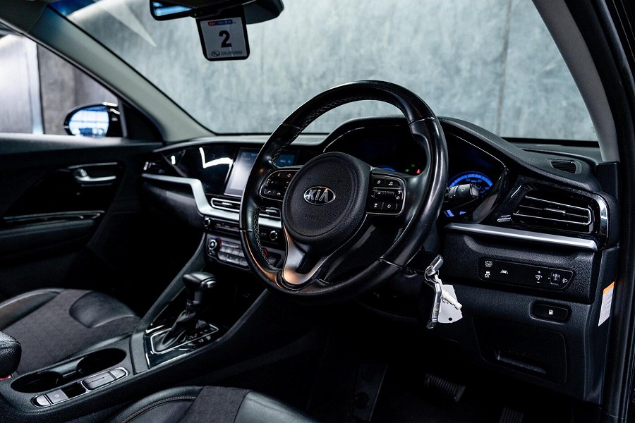 Kia Niro photo 2