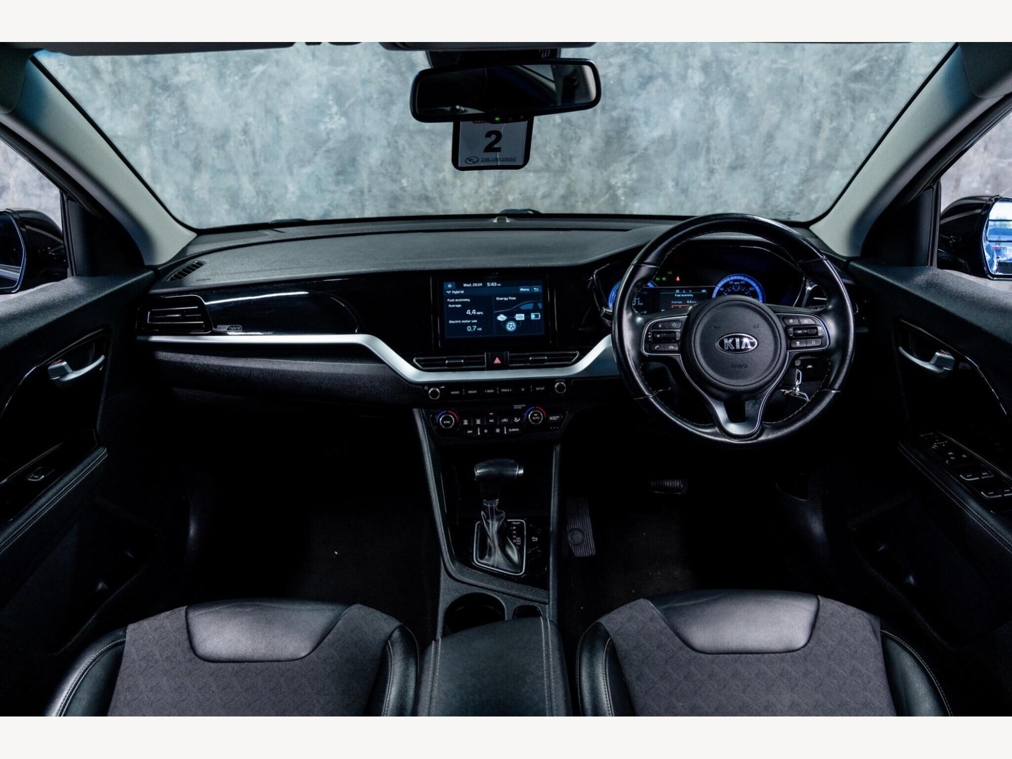 2021 Kia Niro image 15