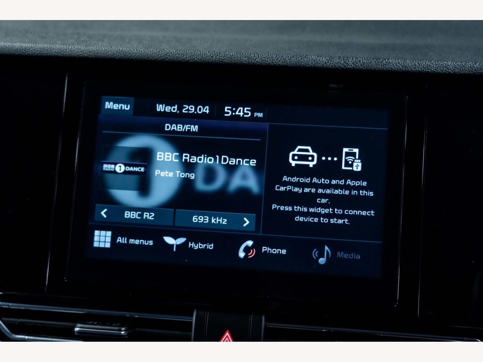 2021 Kia Niro image 19