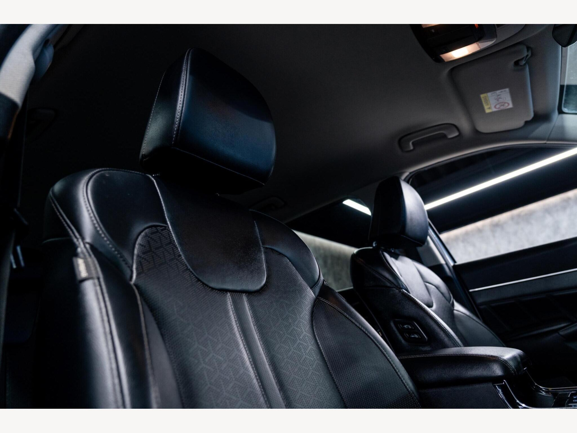 2020 Kia Sorento image 31