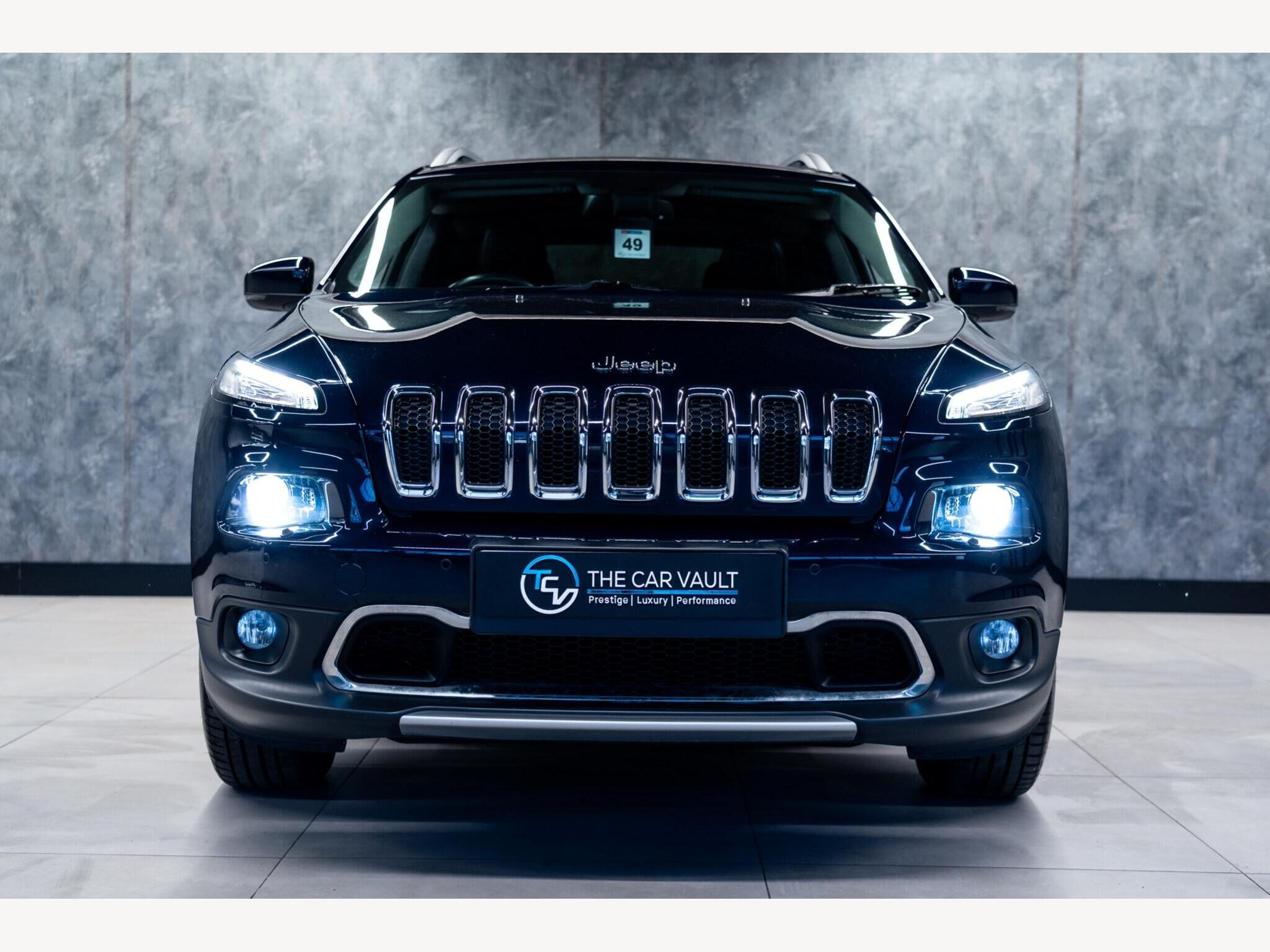 2017 Jeep Cherokee image 4
