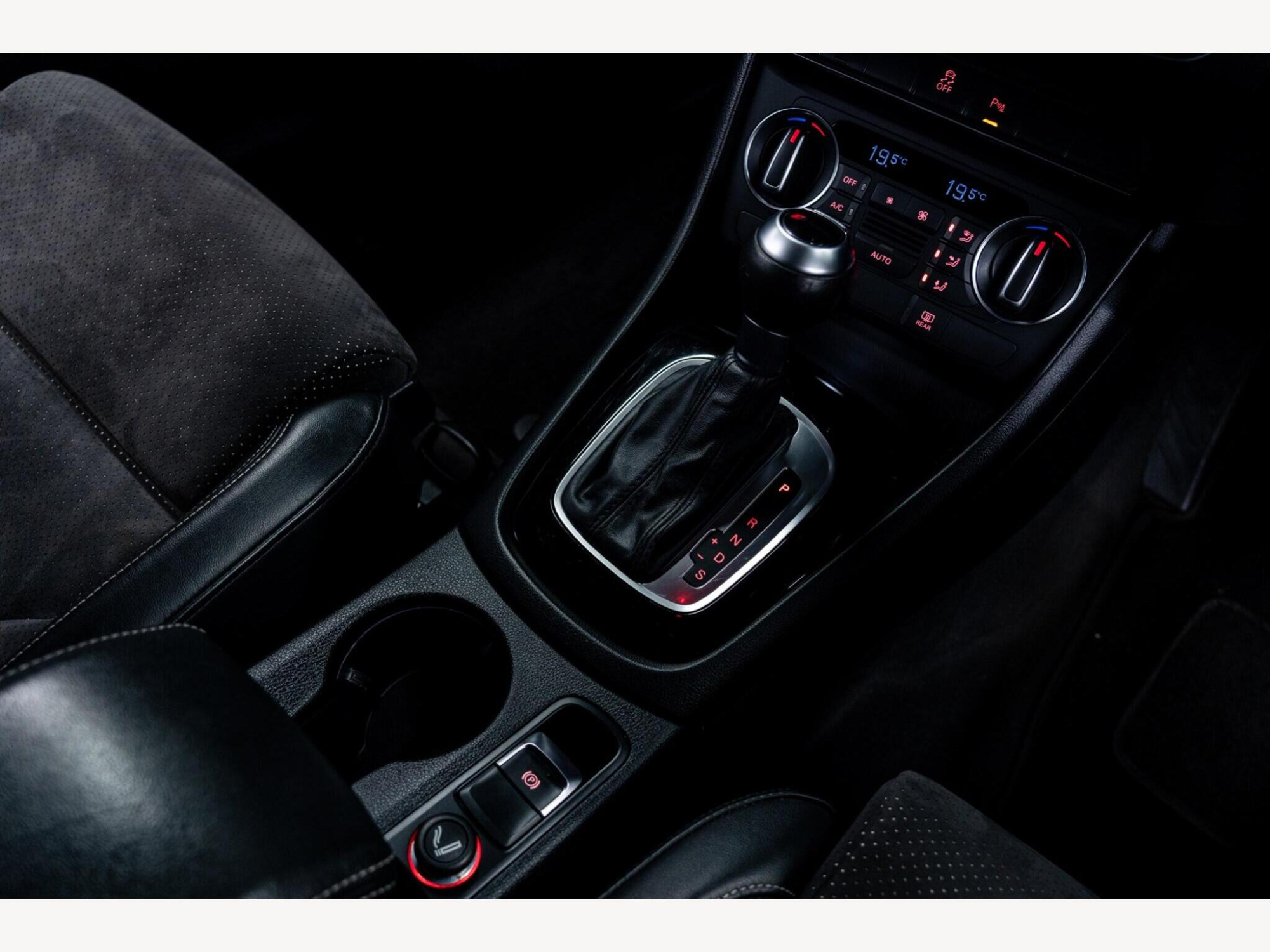 2017 Audi Q3 image 26