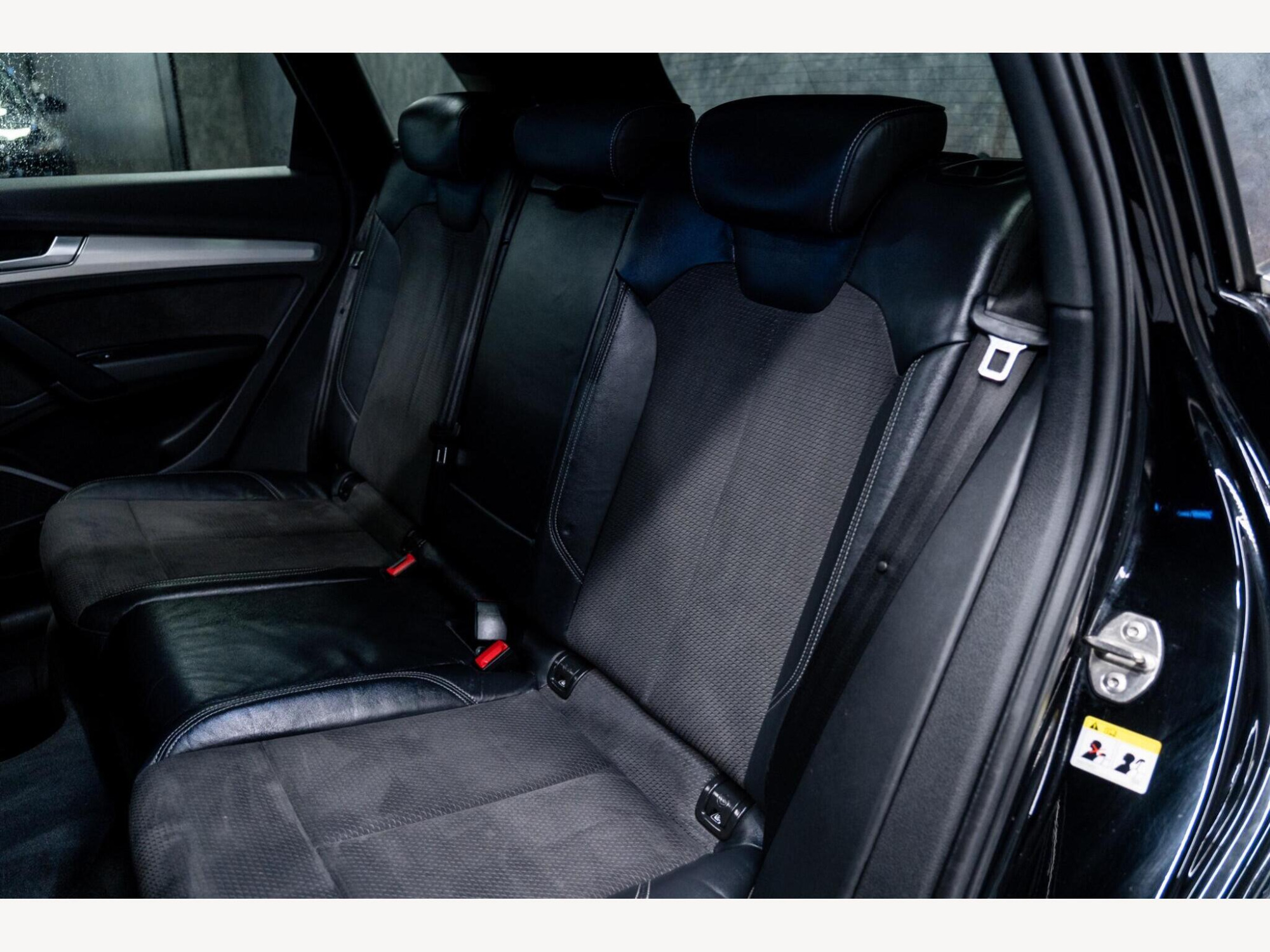 2019 Audi Q5 image 40