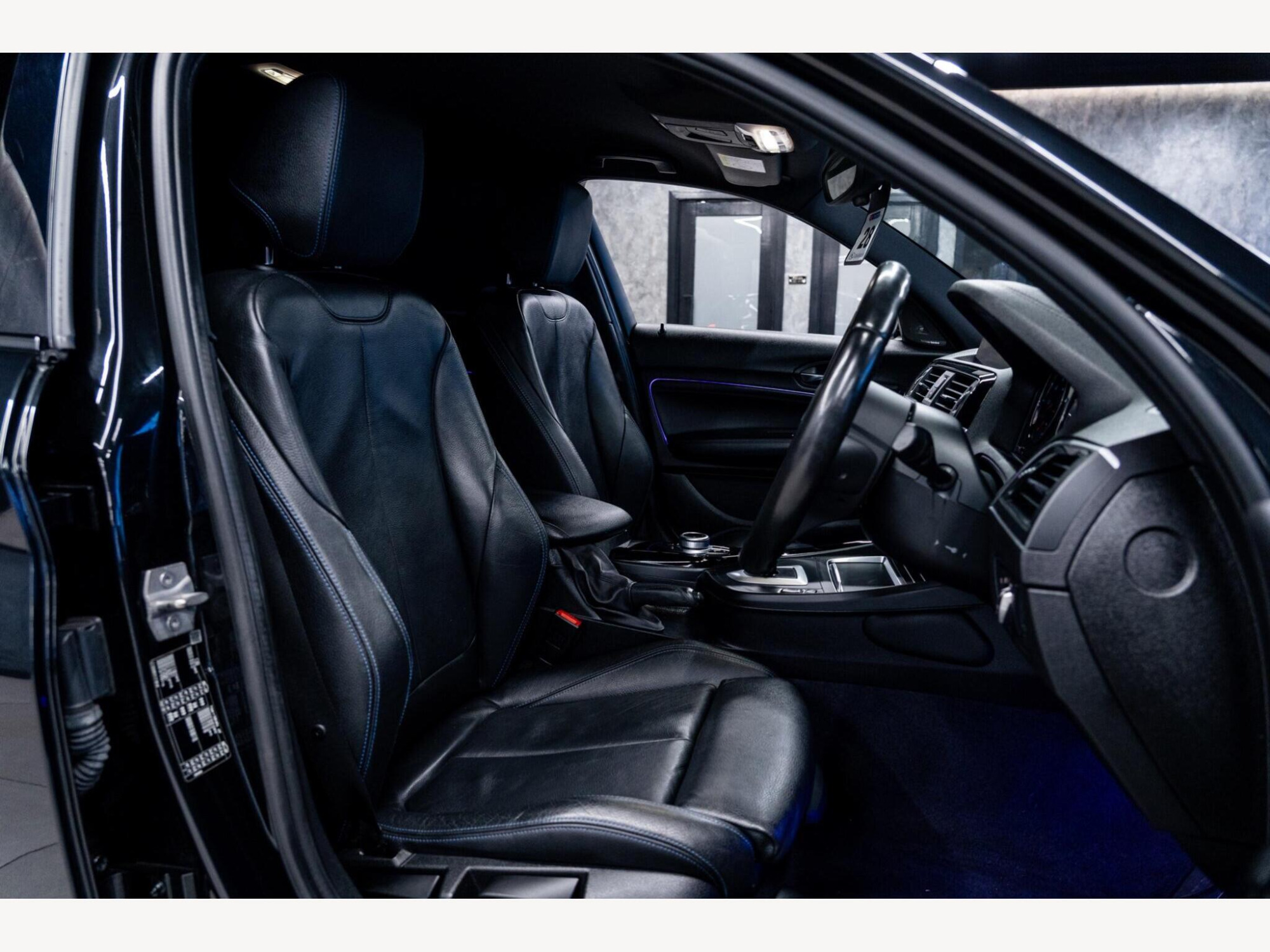 2019 BMW 1 Series image 41