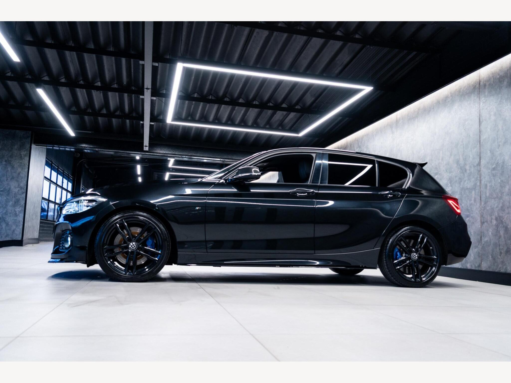 2019 BMW 1 Series image 8