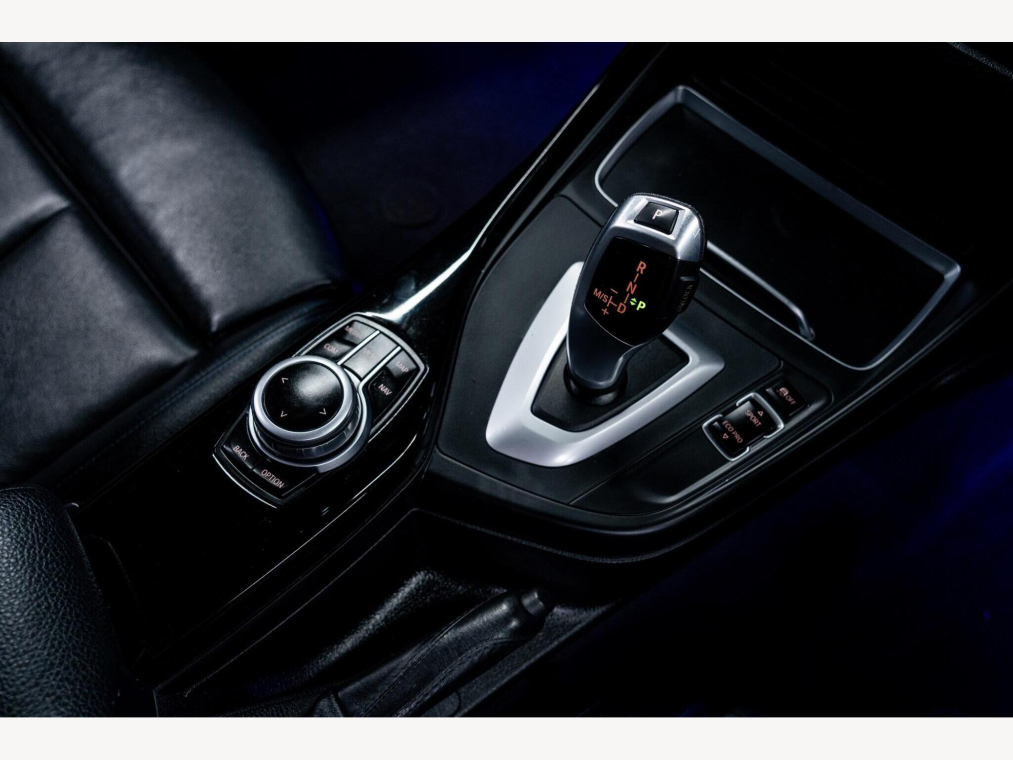 2019 BMW 1 Series image 35