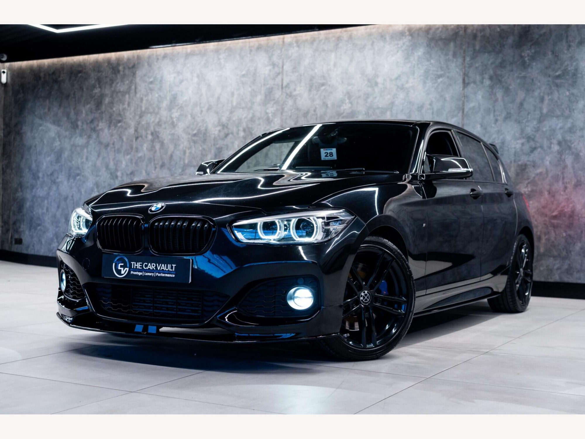 2019 BMW 1 Series image 5