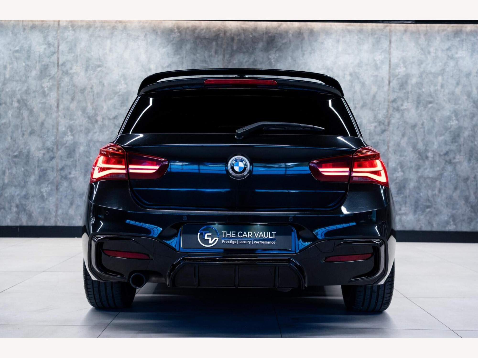 2019 BMW 1 Series image 7