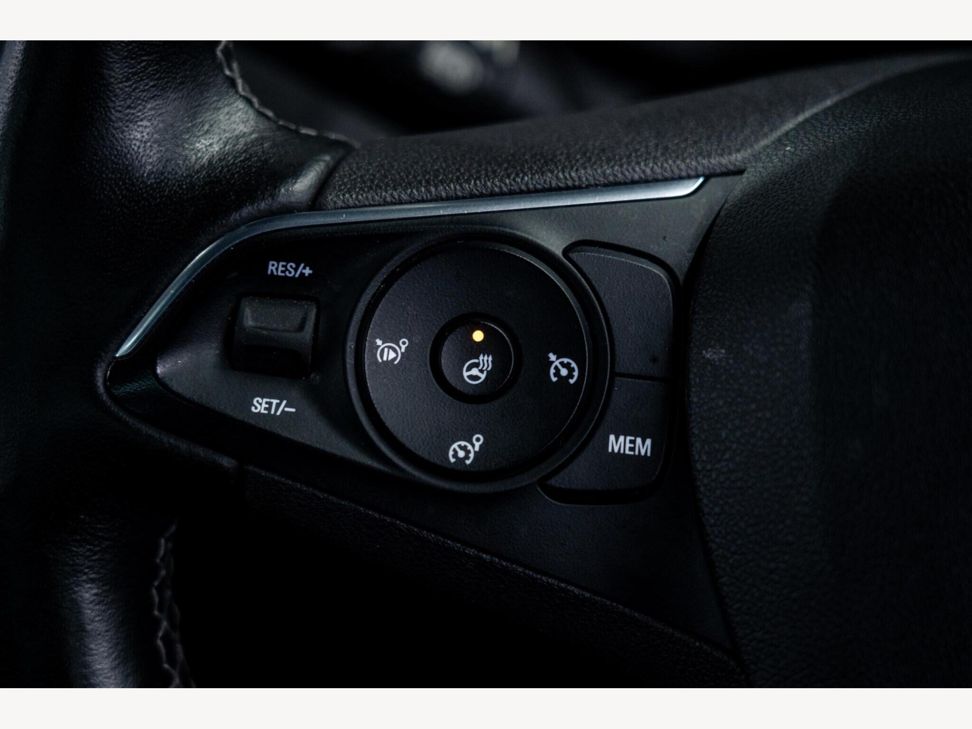 2018 Vauxhall Grandland X image 29