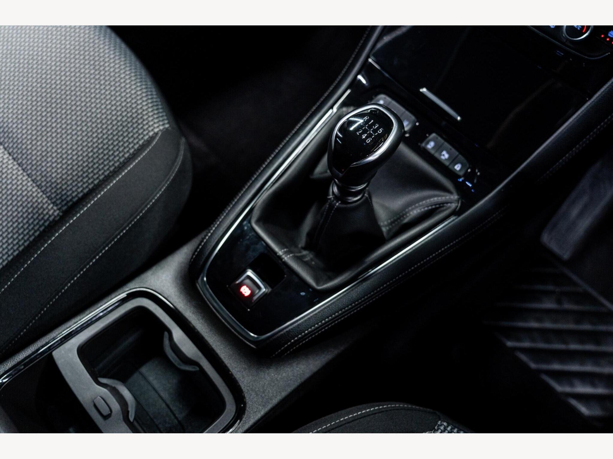 2018 Vauxhall Grandland X image 26