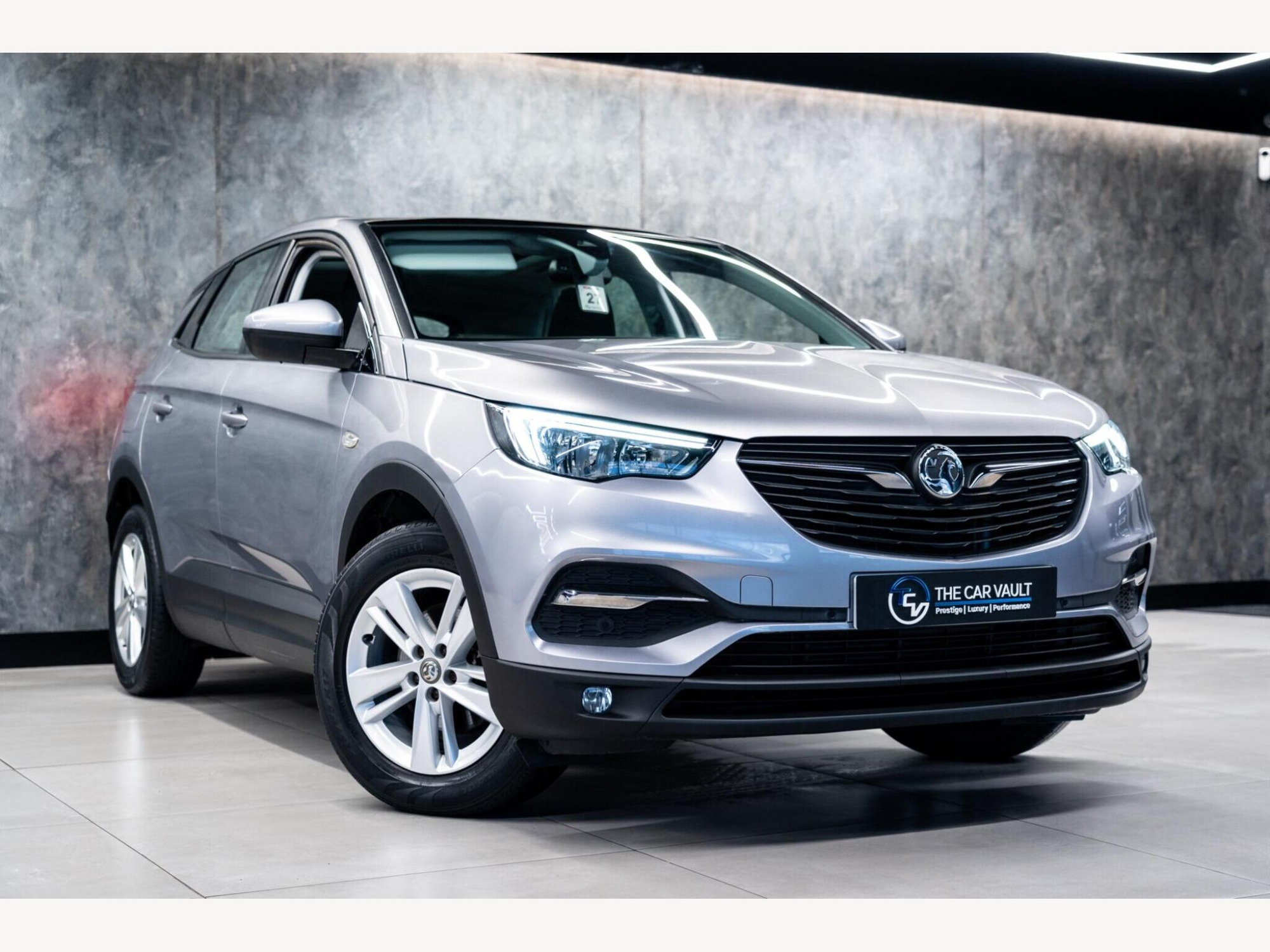 2018 Vauxhall Grandland X image 1