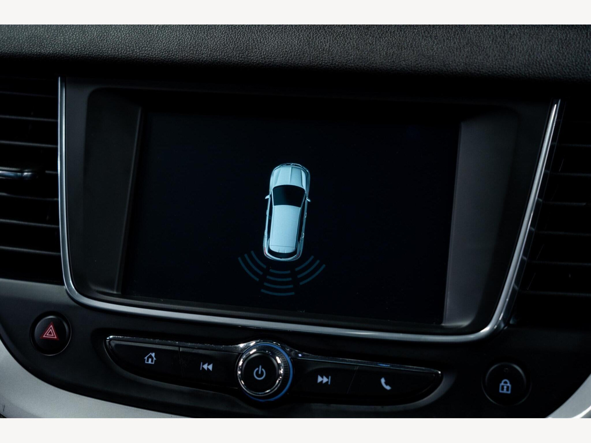 2018 Vauxhall Grandland X image 19