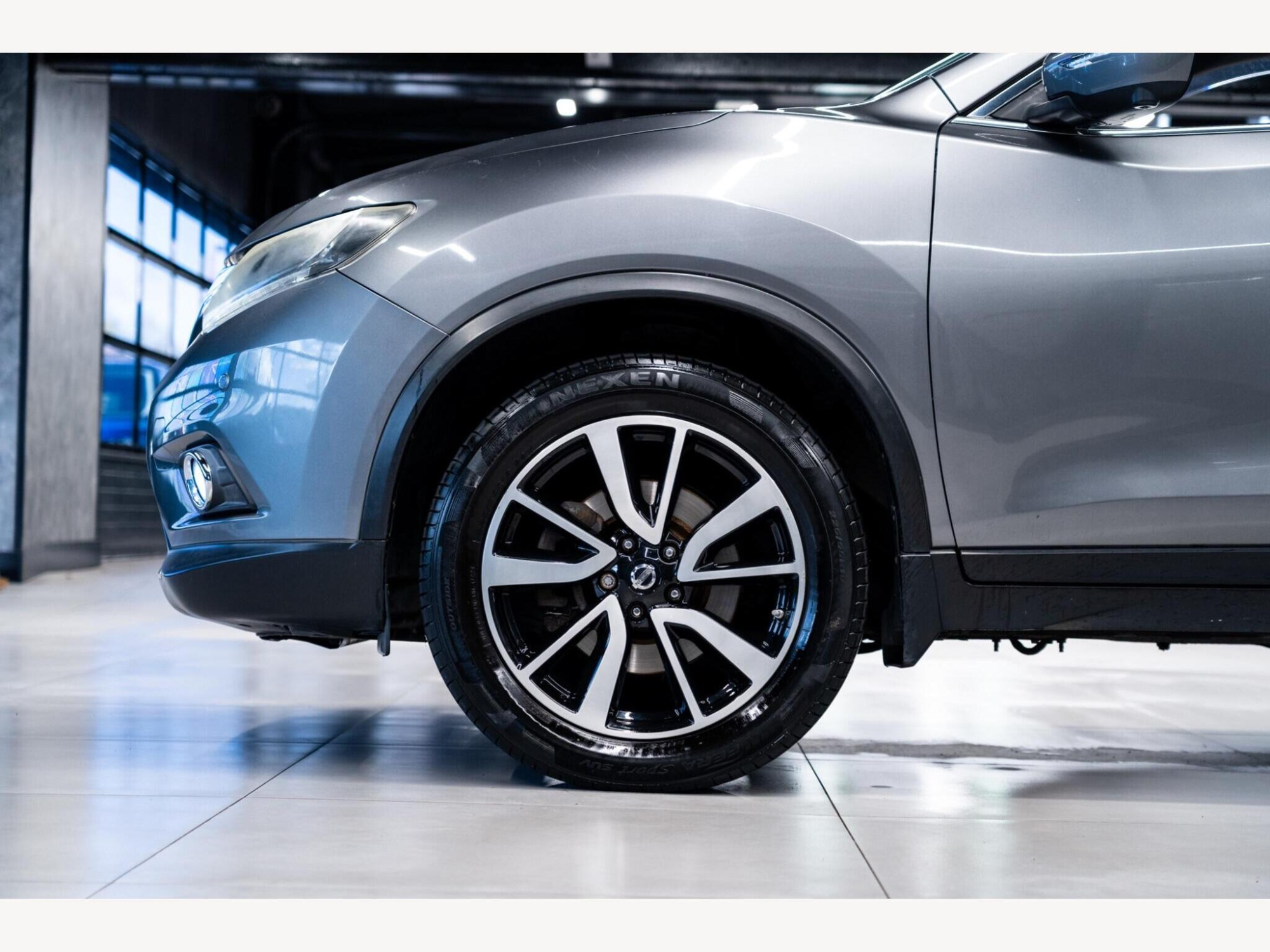 2015 Nissan X-Trail image 14