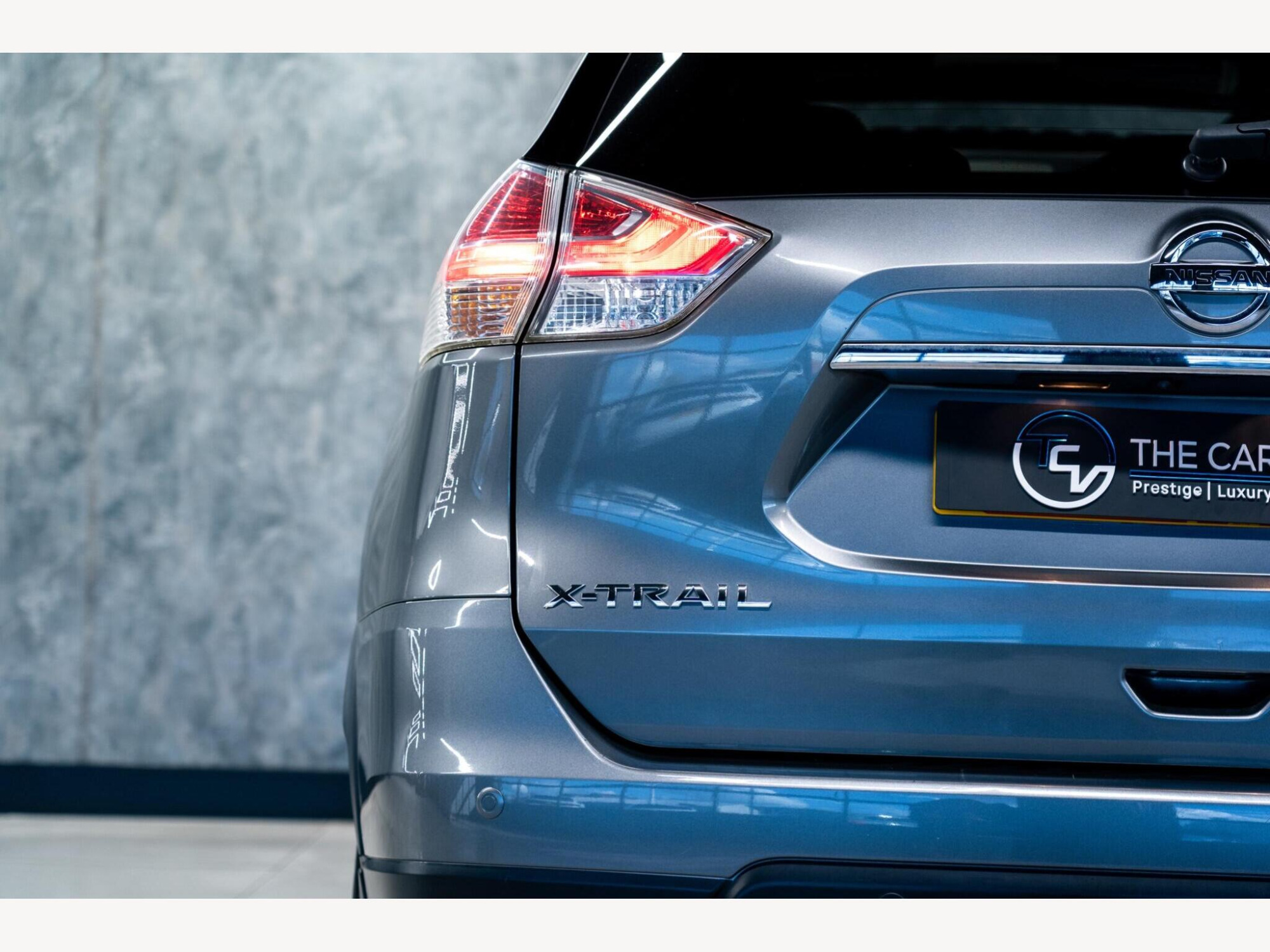 2015 Nissan X-Trail image 12