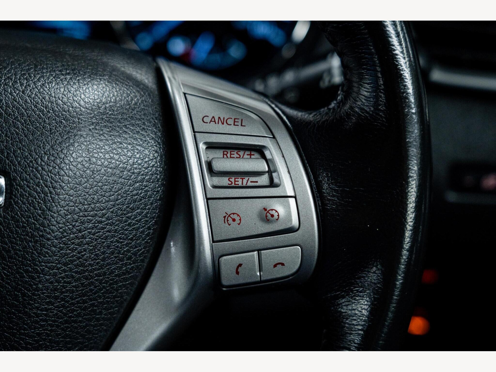2015 Nissan X-Trail image 26