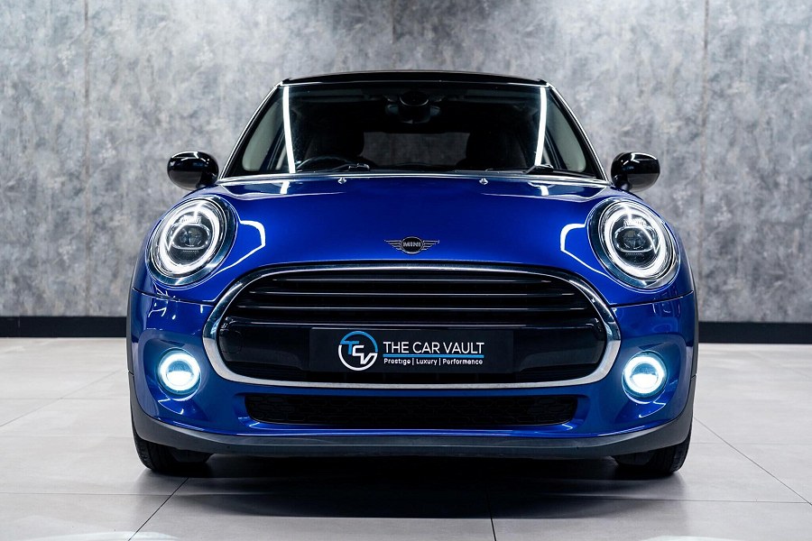 MINI Hatch photo 2