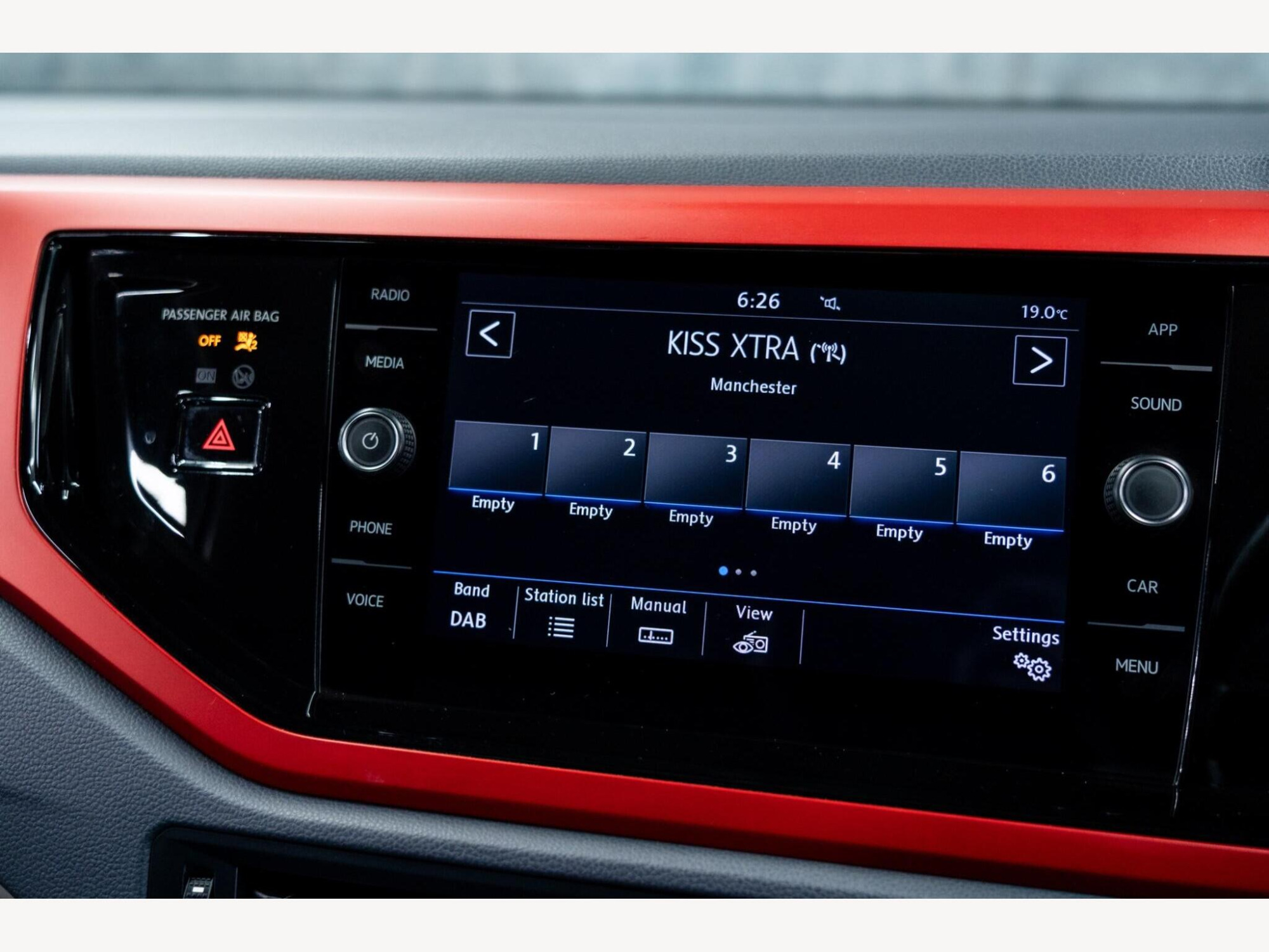 2018 Volkswagen Polo image 22