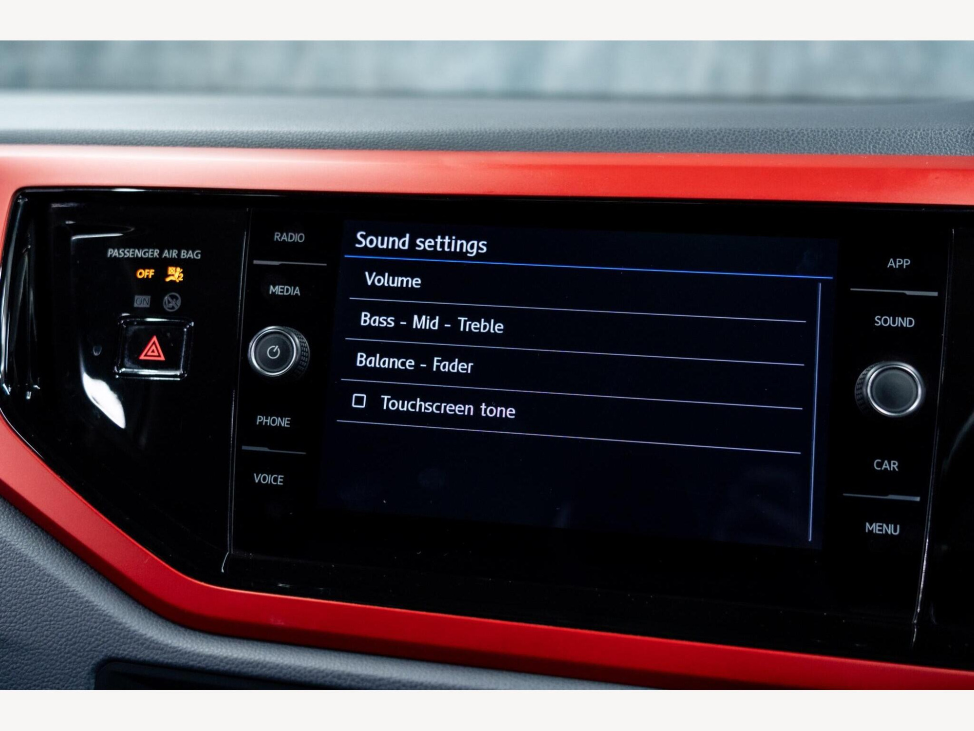 2018 Volkswagen Polo image 23