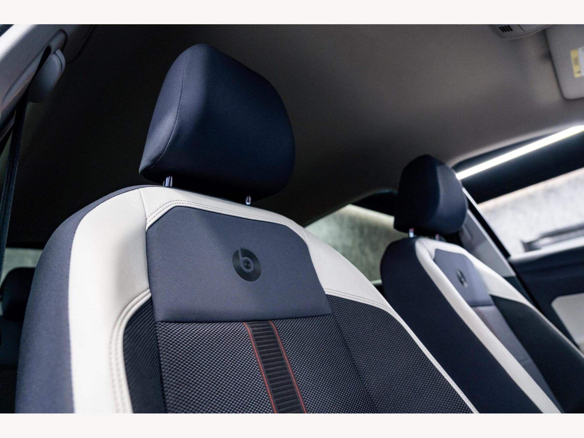 2018 Volkswagen Polo image 34