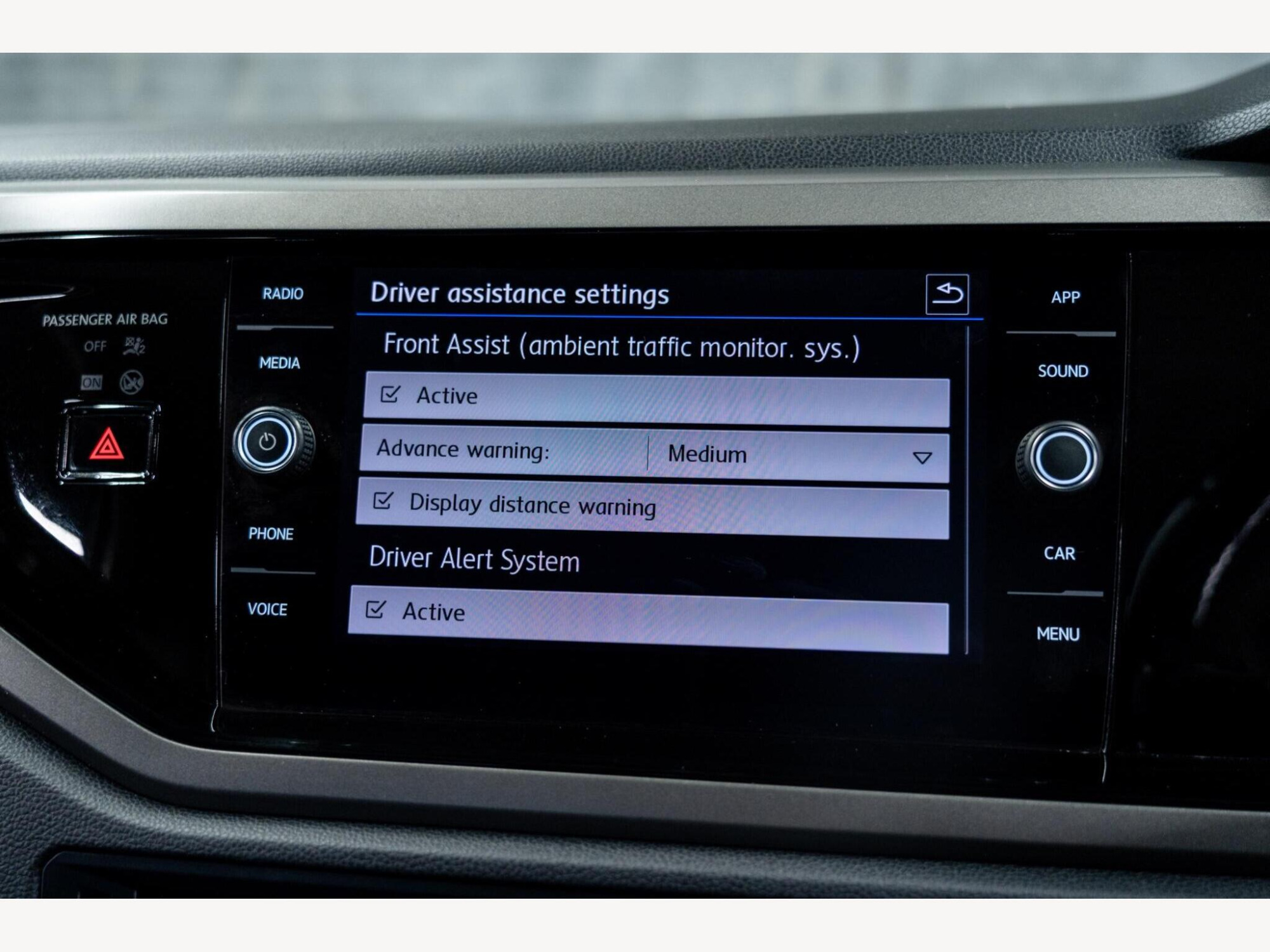 2019 Volkswagen Polo image 27
