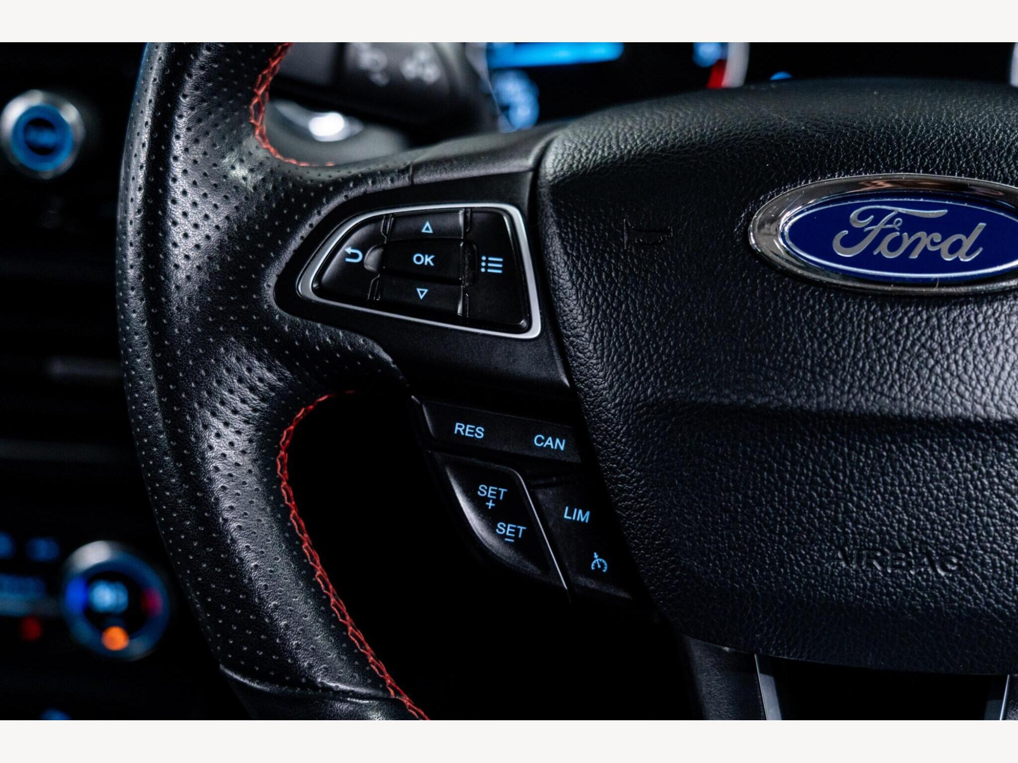 2018 Ford EcoSport image 32