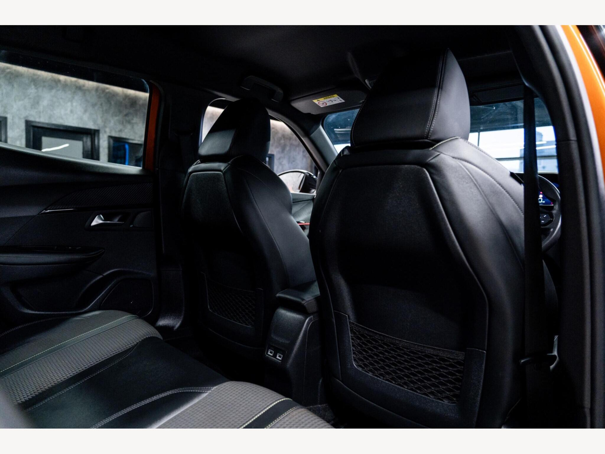 2020 Peugeot 2008 image 38