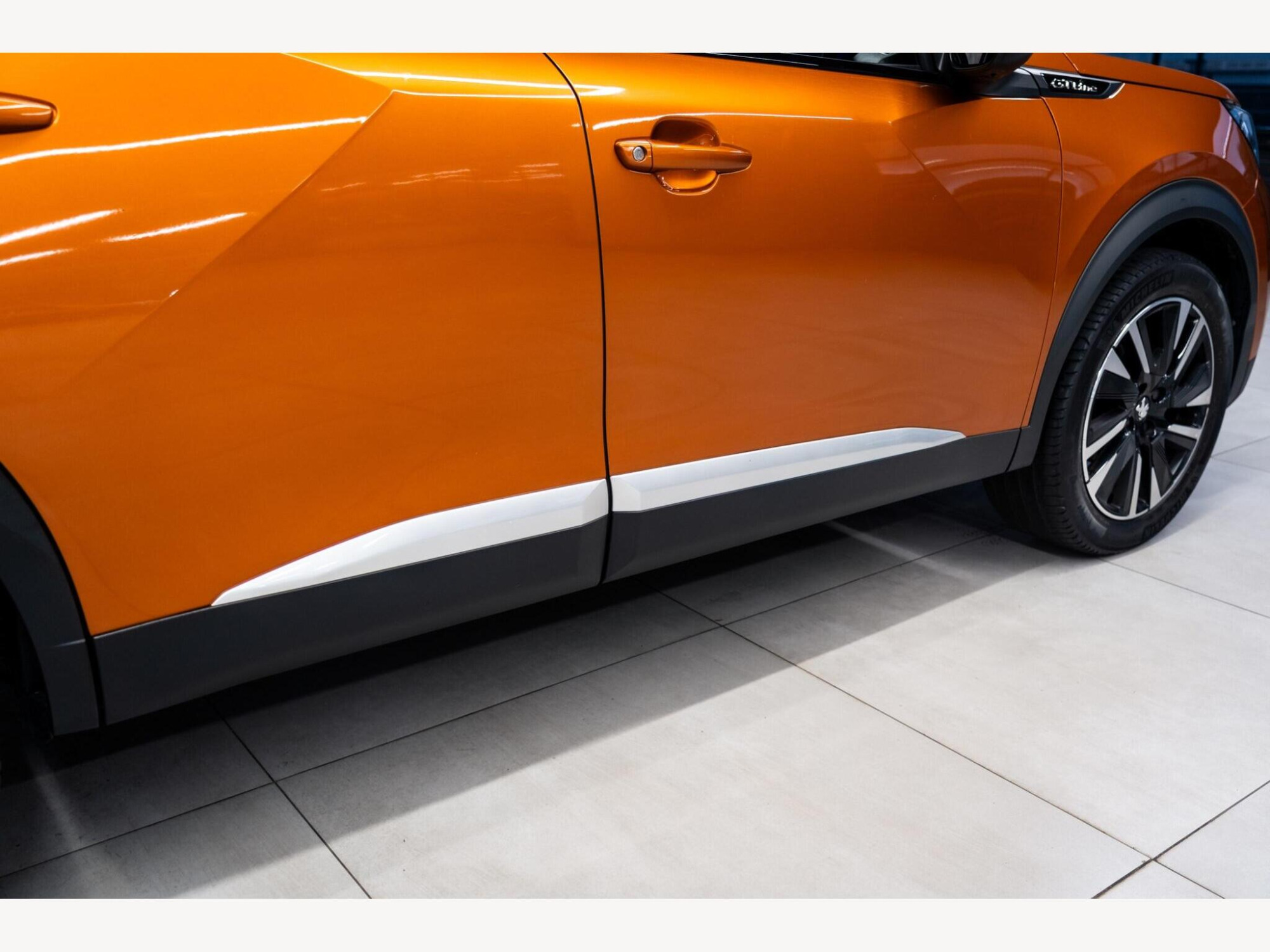 2020 Peugeot 2008 image 13