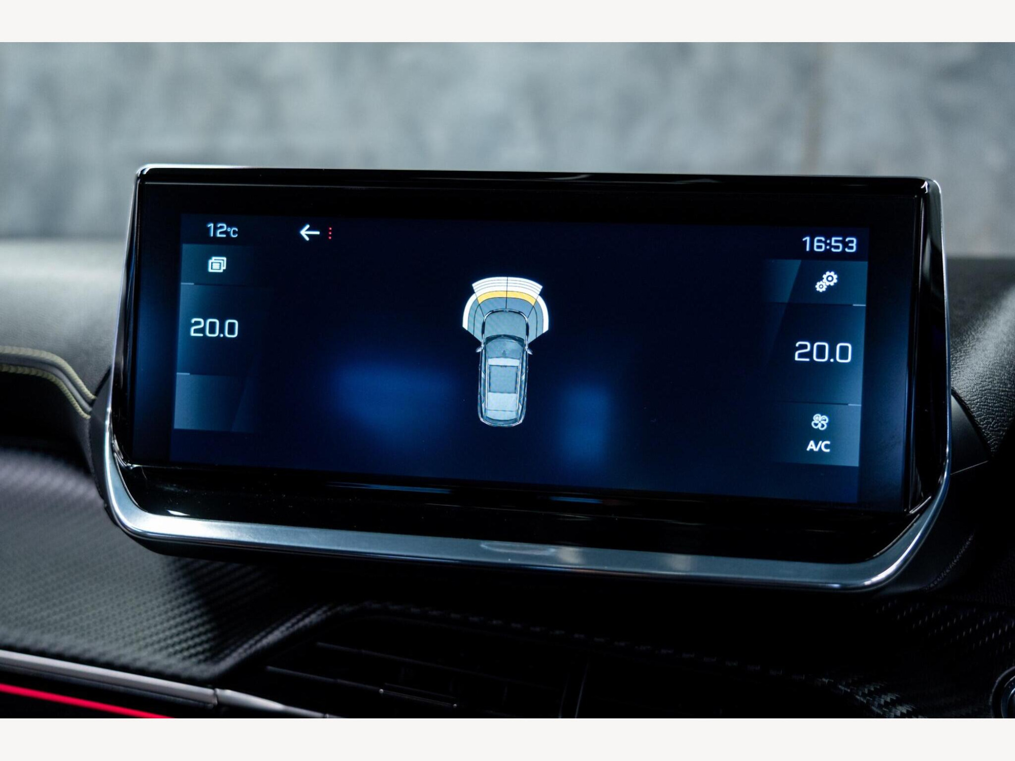 2020 Peugeot 2008 image 23