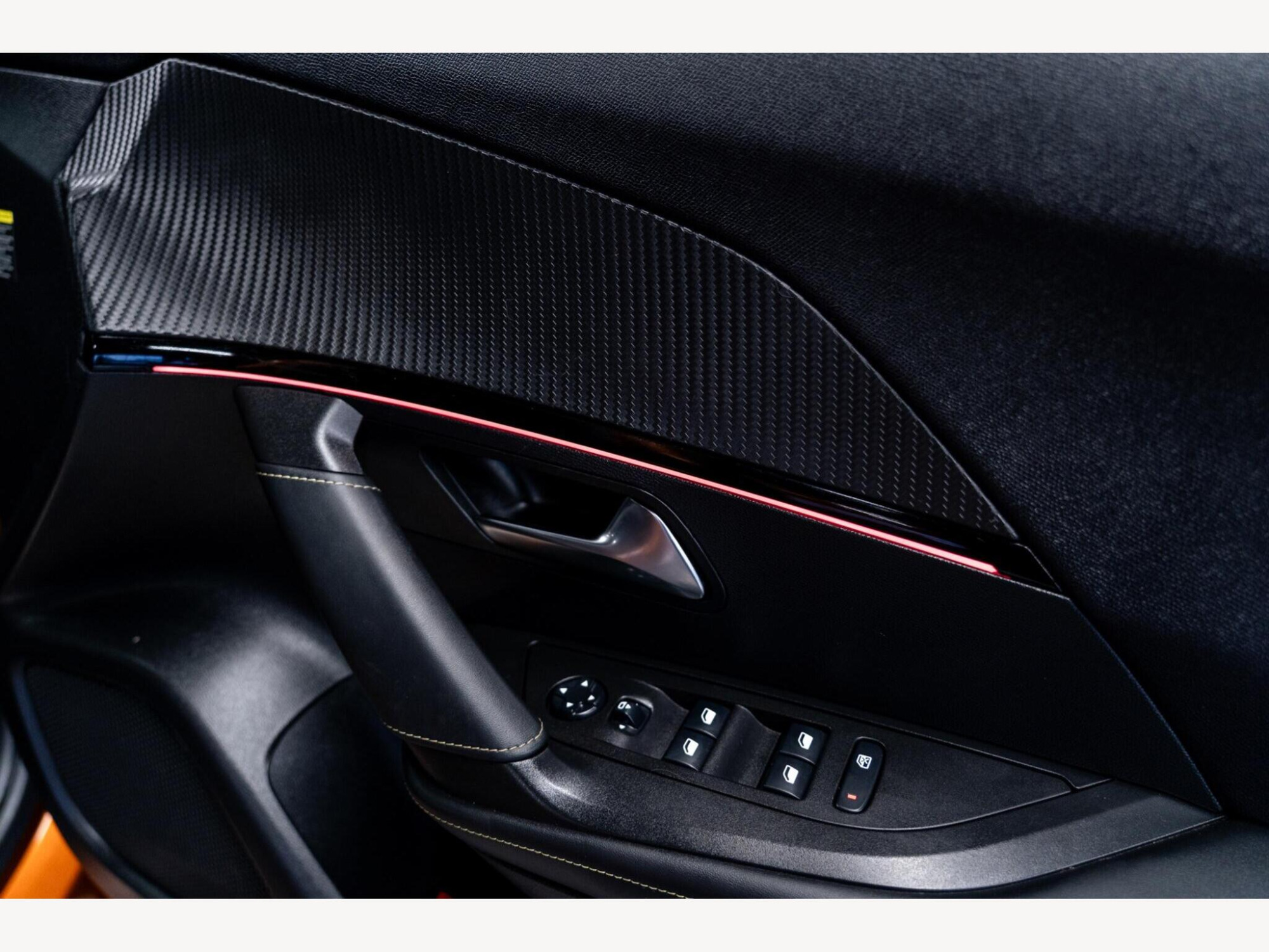 2020 Peugeot 2008 image 34