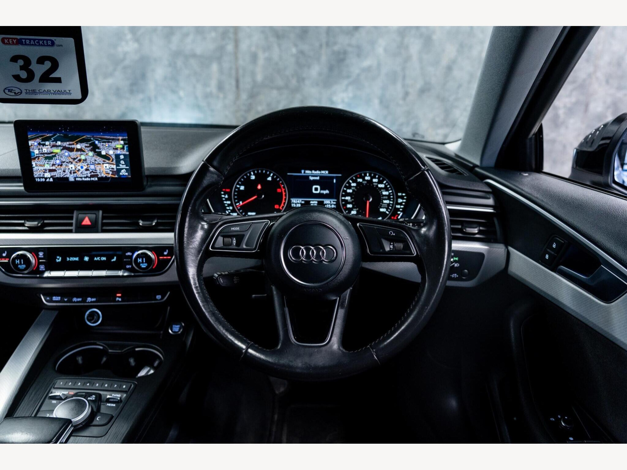 2017 Audi A4 image 2