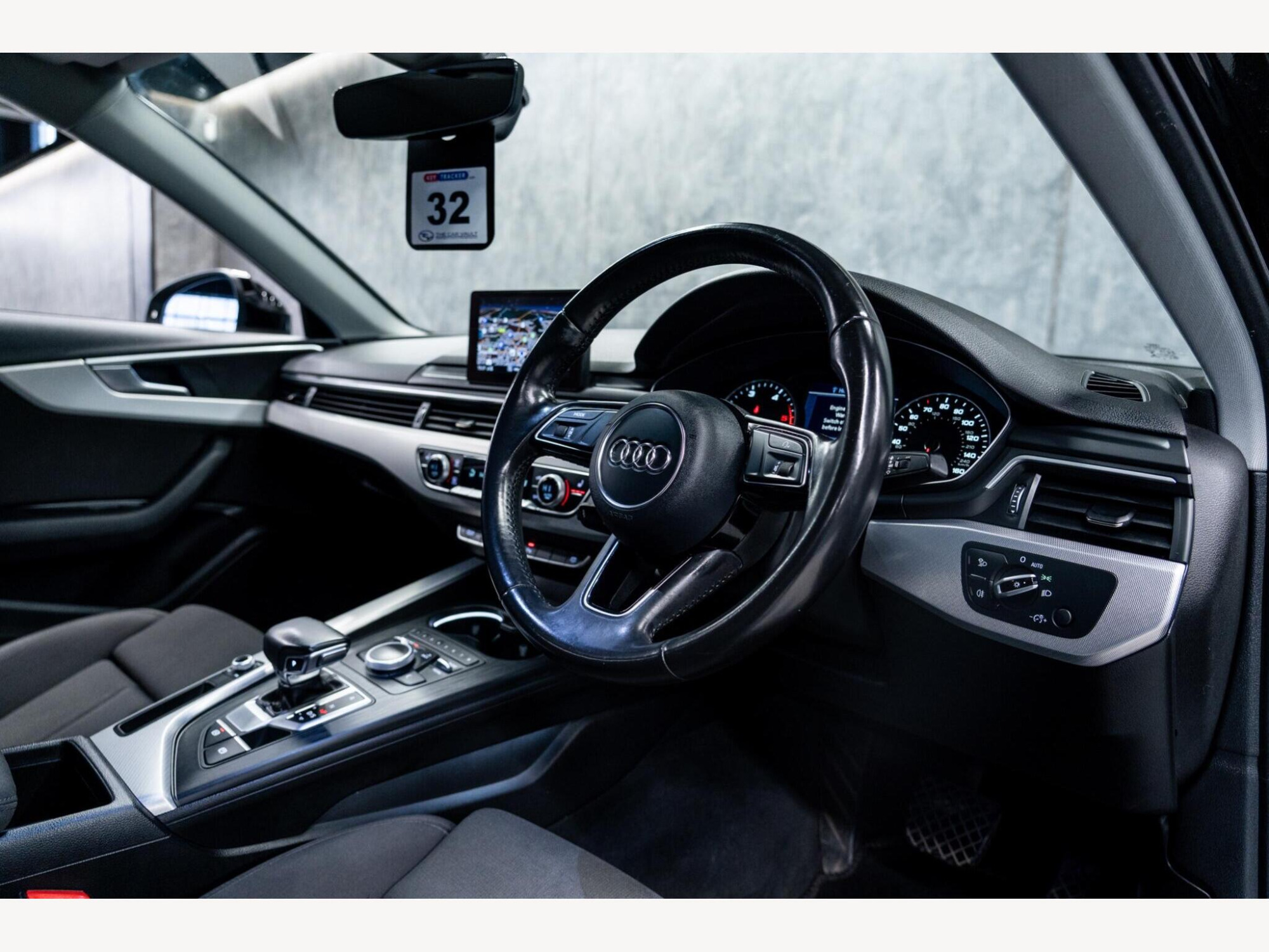 2017 Audi A4 image 14