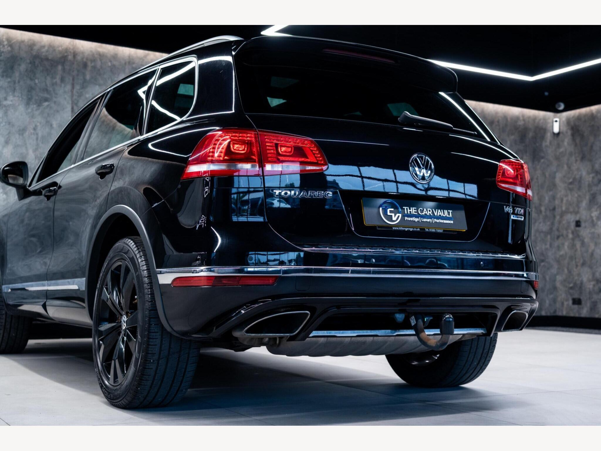 2016 Volkswagen Touareg image 14