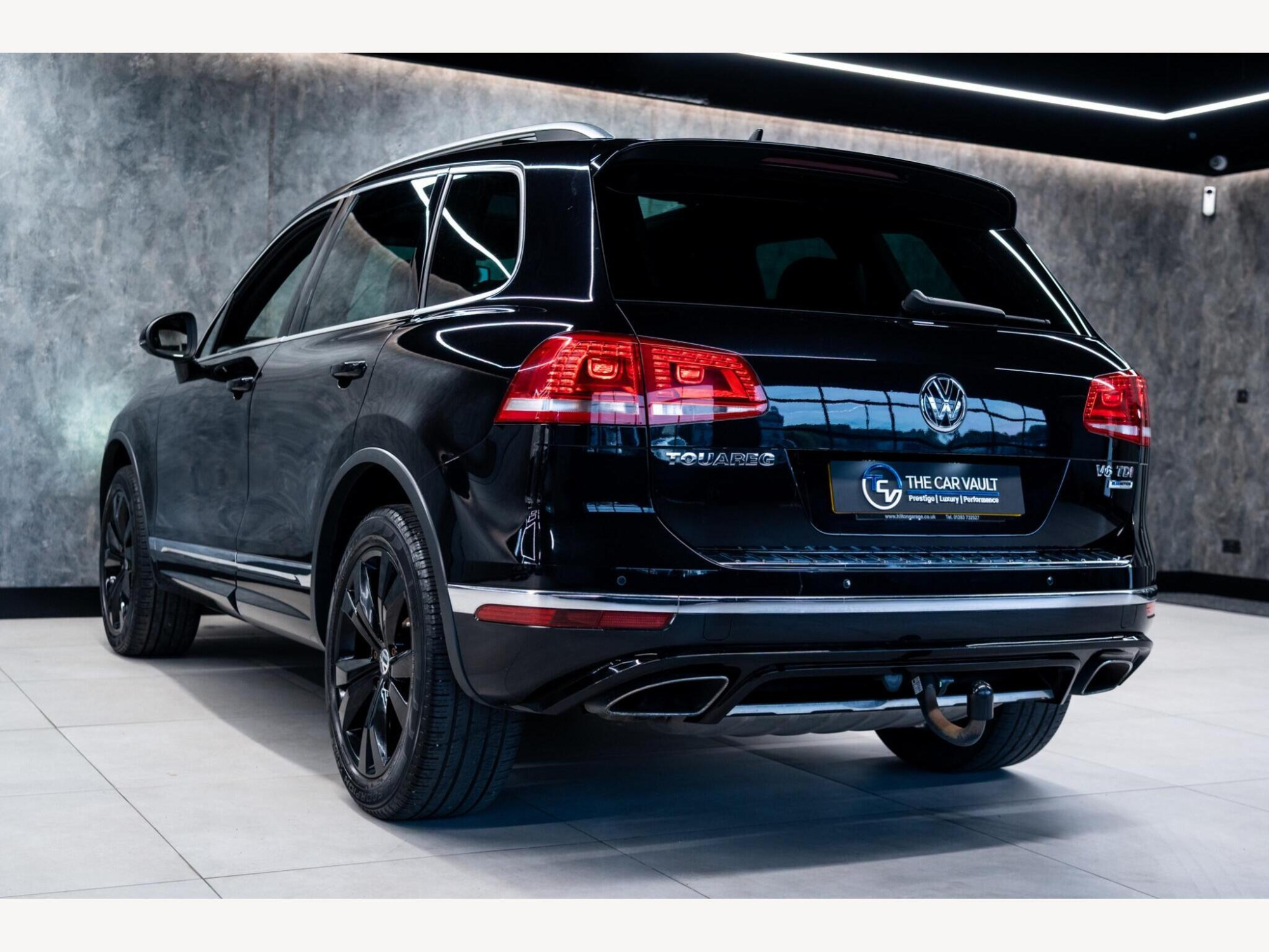 2016 Volkswagen Touareg image 6