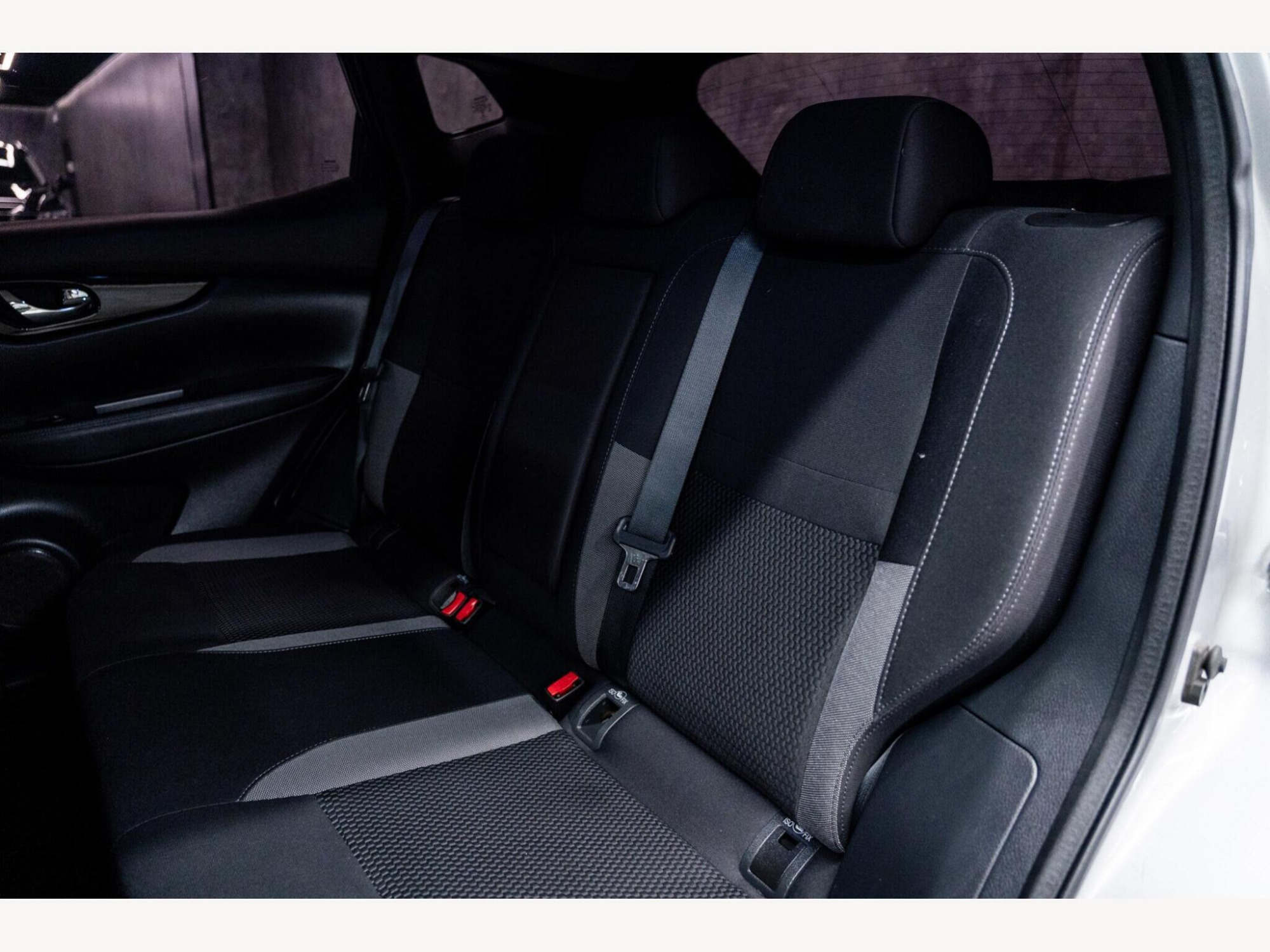 2018 Nissan Qashqai image 35