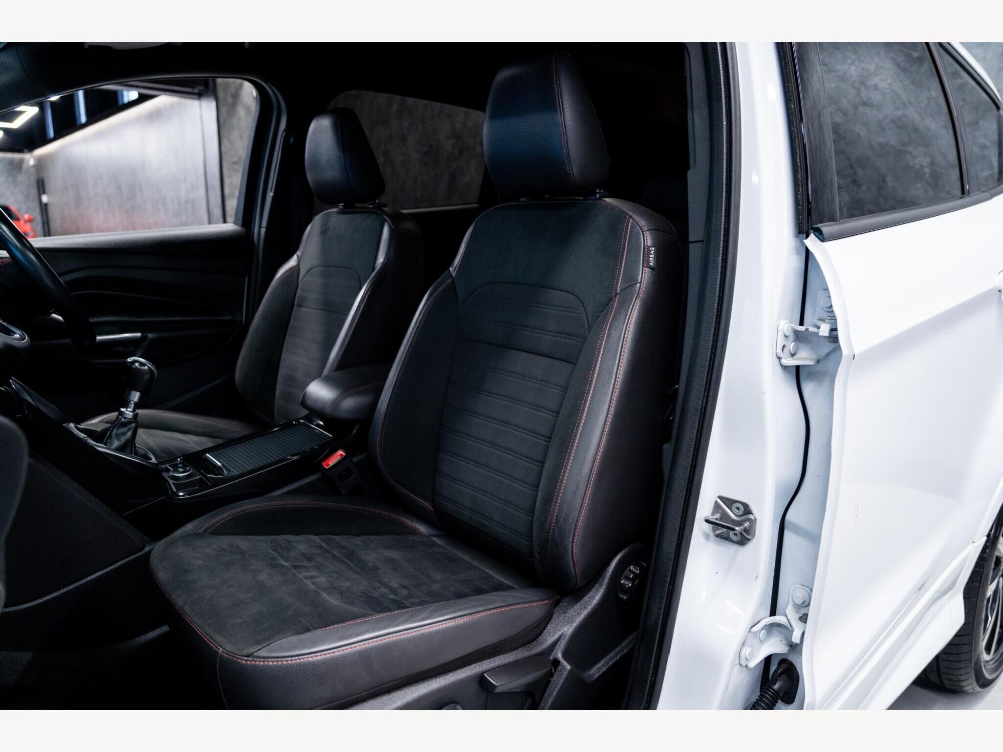 2018 Ford Kuga image 37