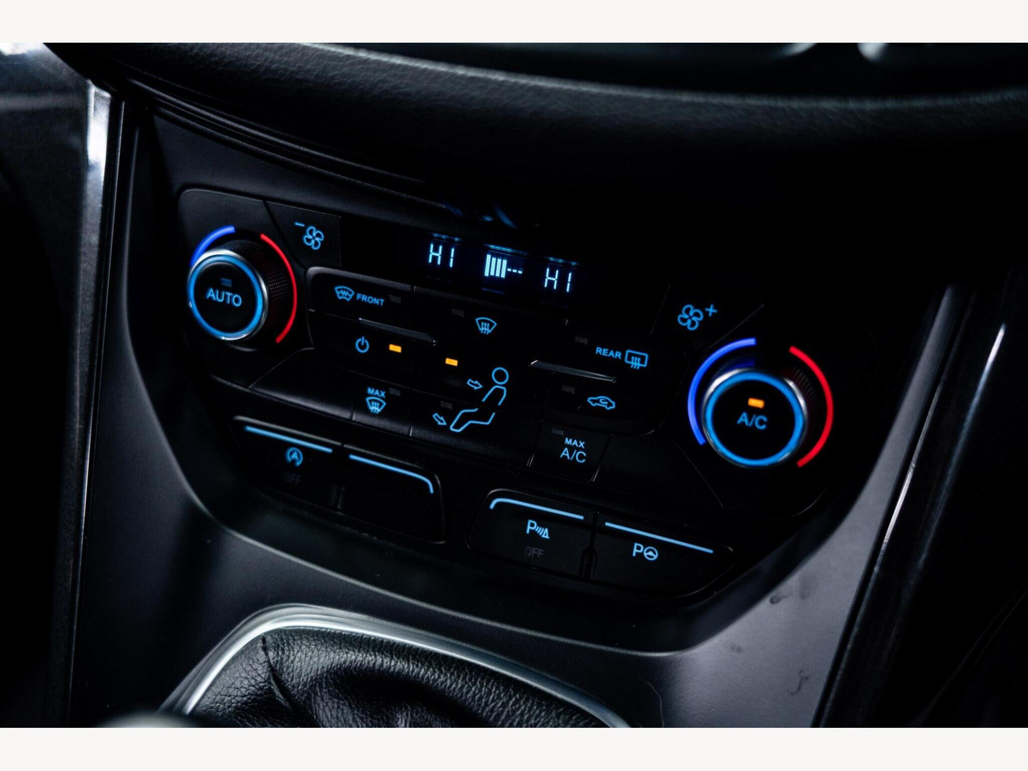 2018 Ford Kuga image 30