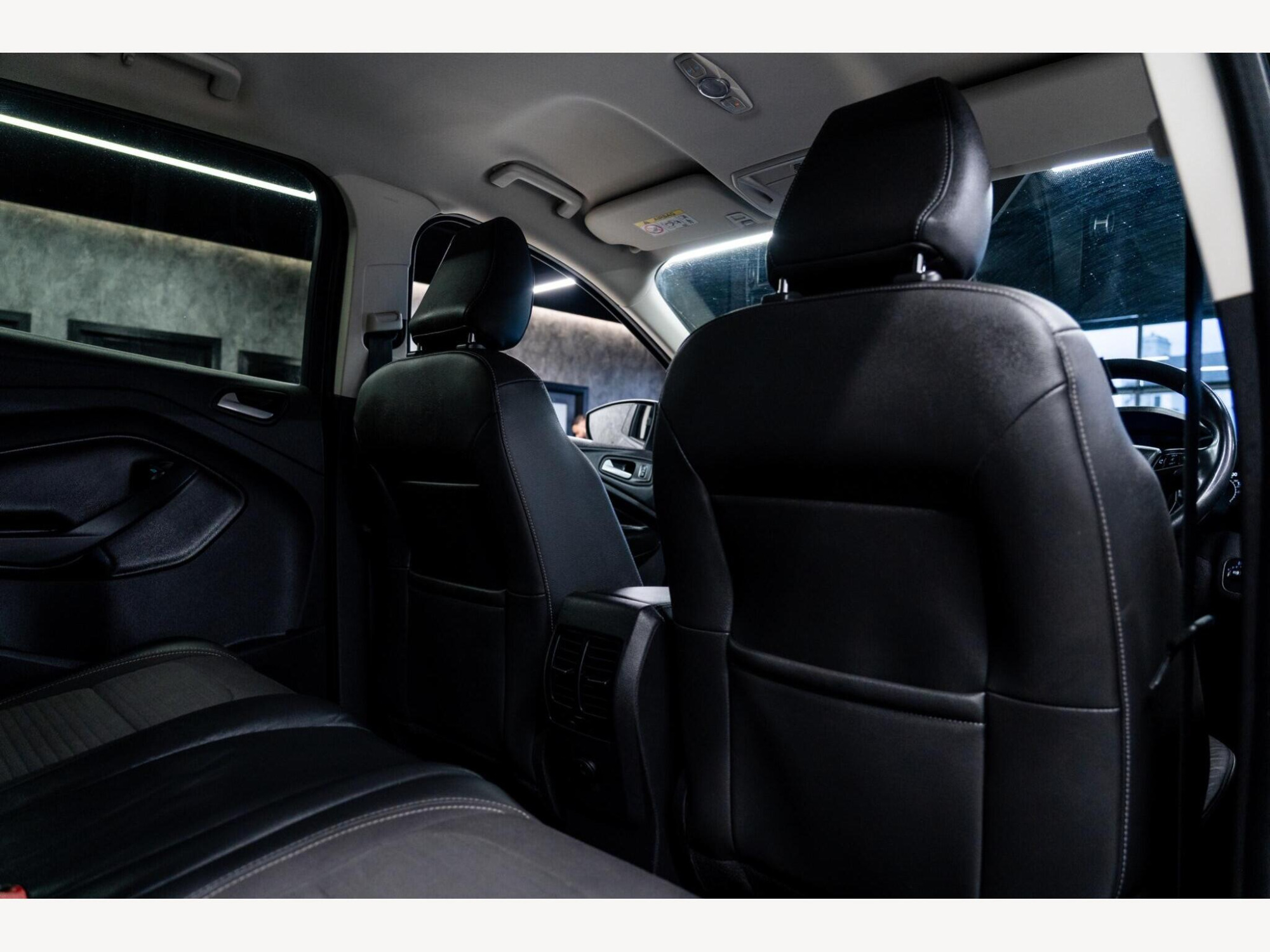 2019 Ford Kuga image 36