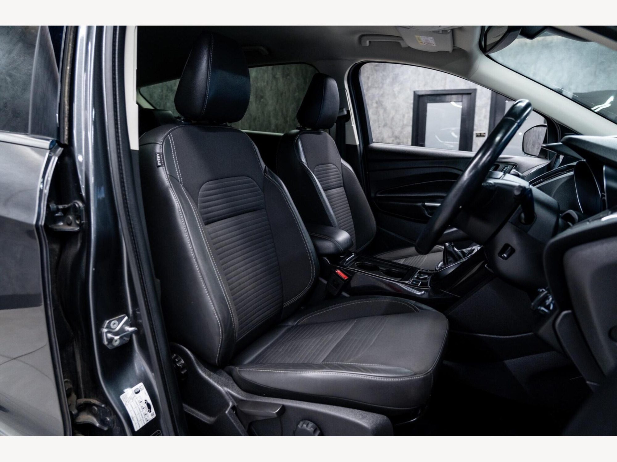 2019 Ford Kuga image 35