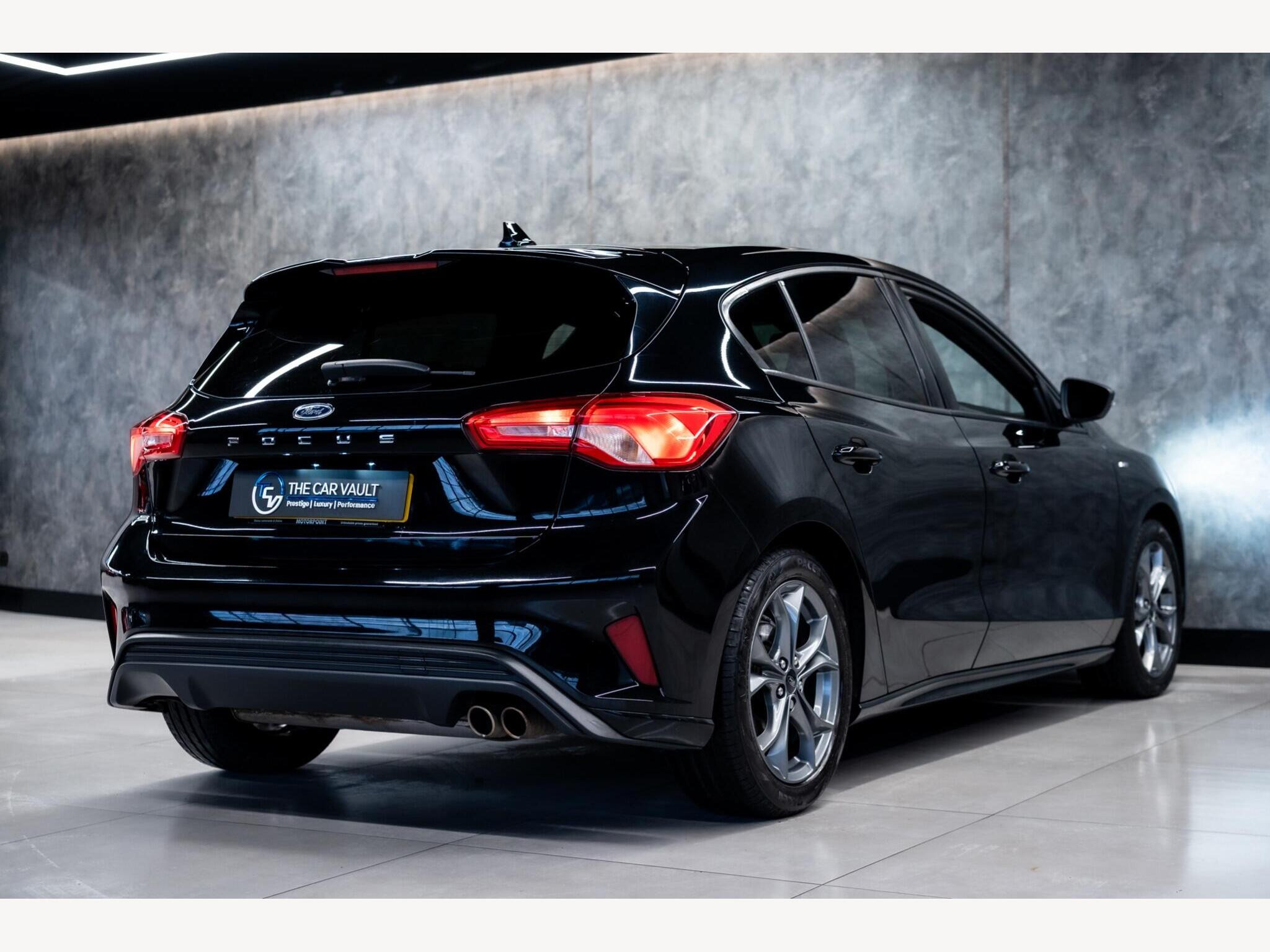2019 Ford Focus image 3