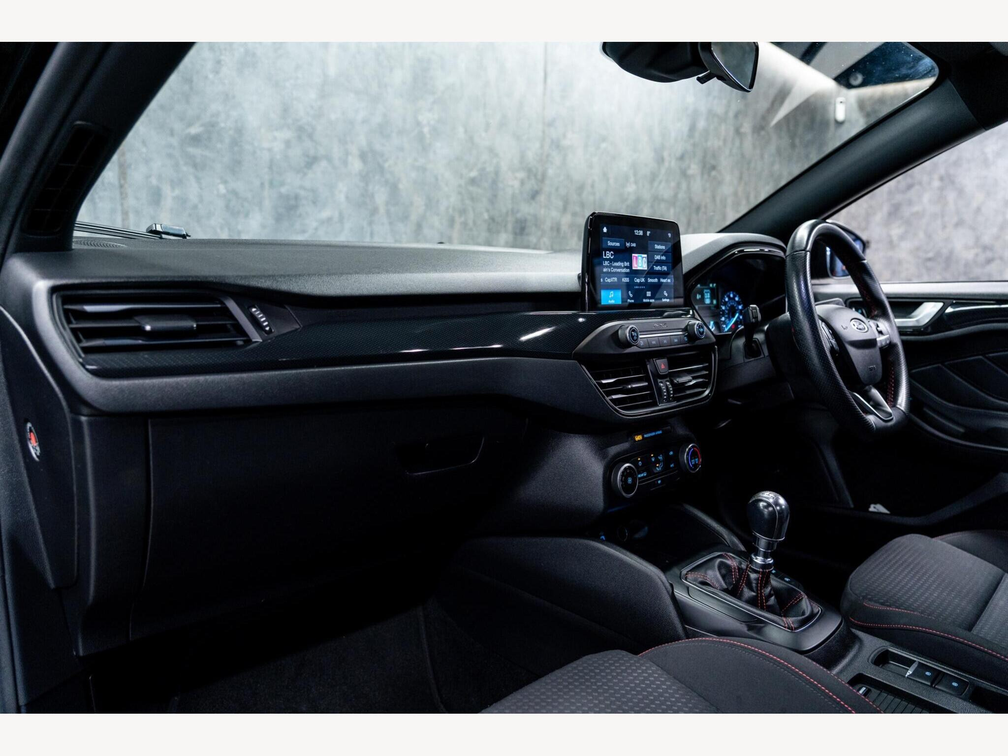 2019 Ford Focus image 29