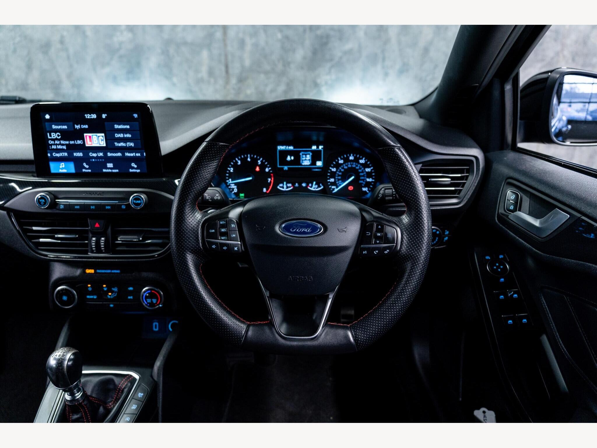 2019 Ford Focus image 2